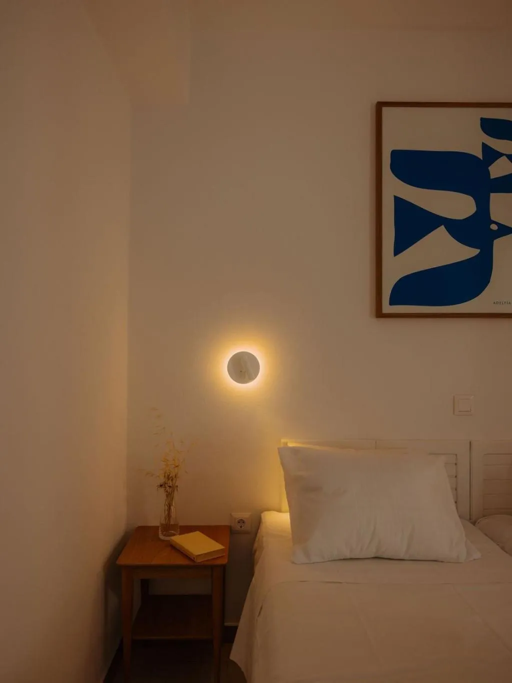 Property building, Bed in Adelfia Studios