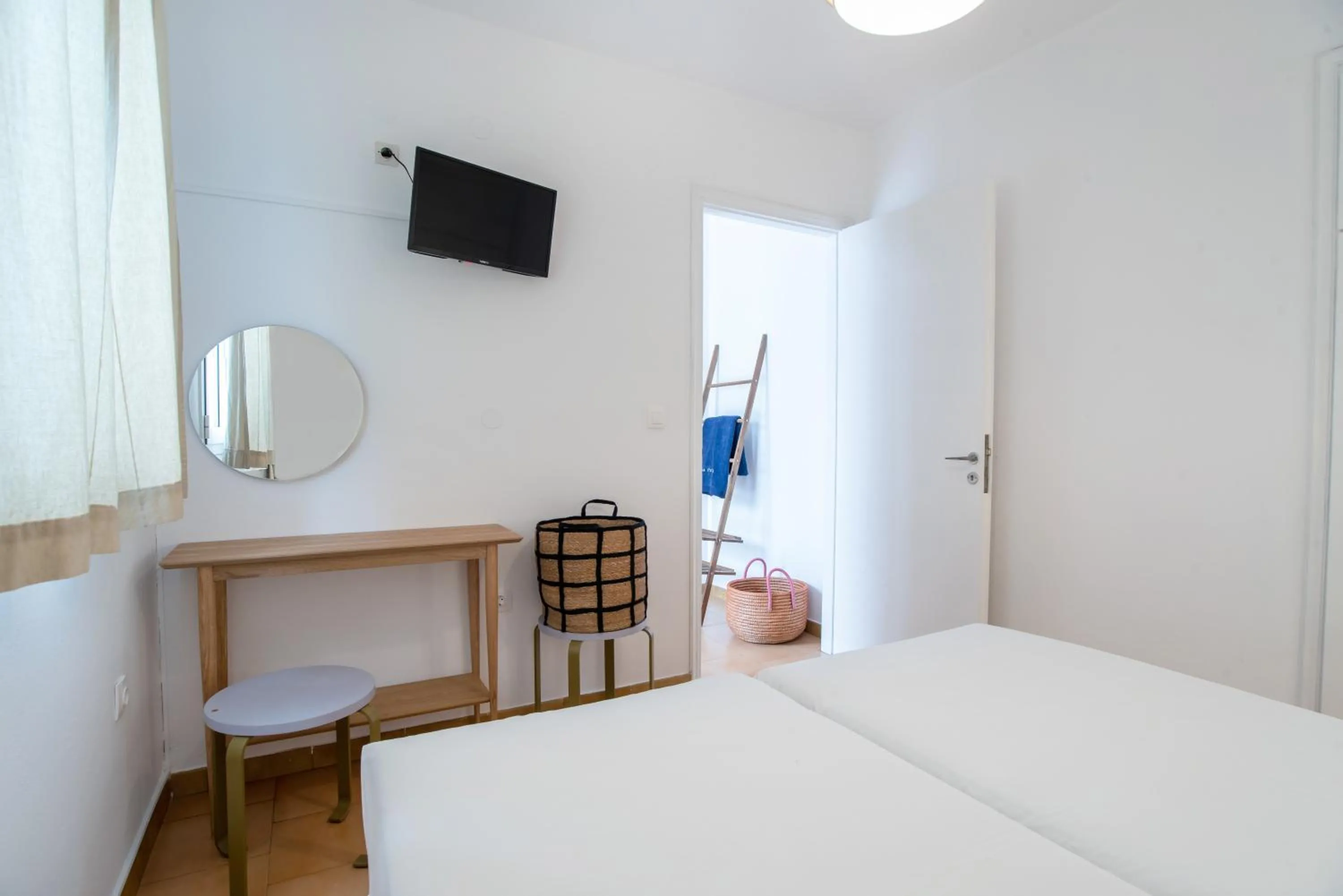 Property building, Bed in Adelfia Studios
