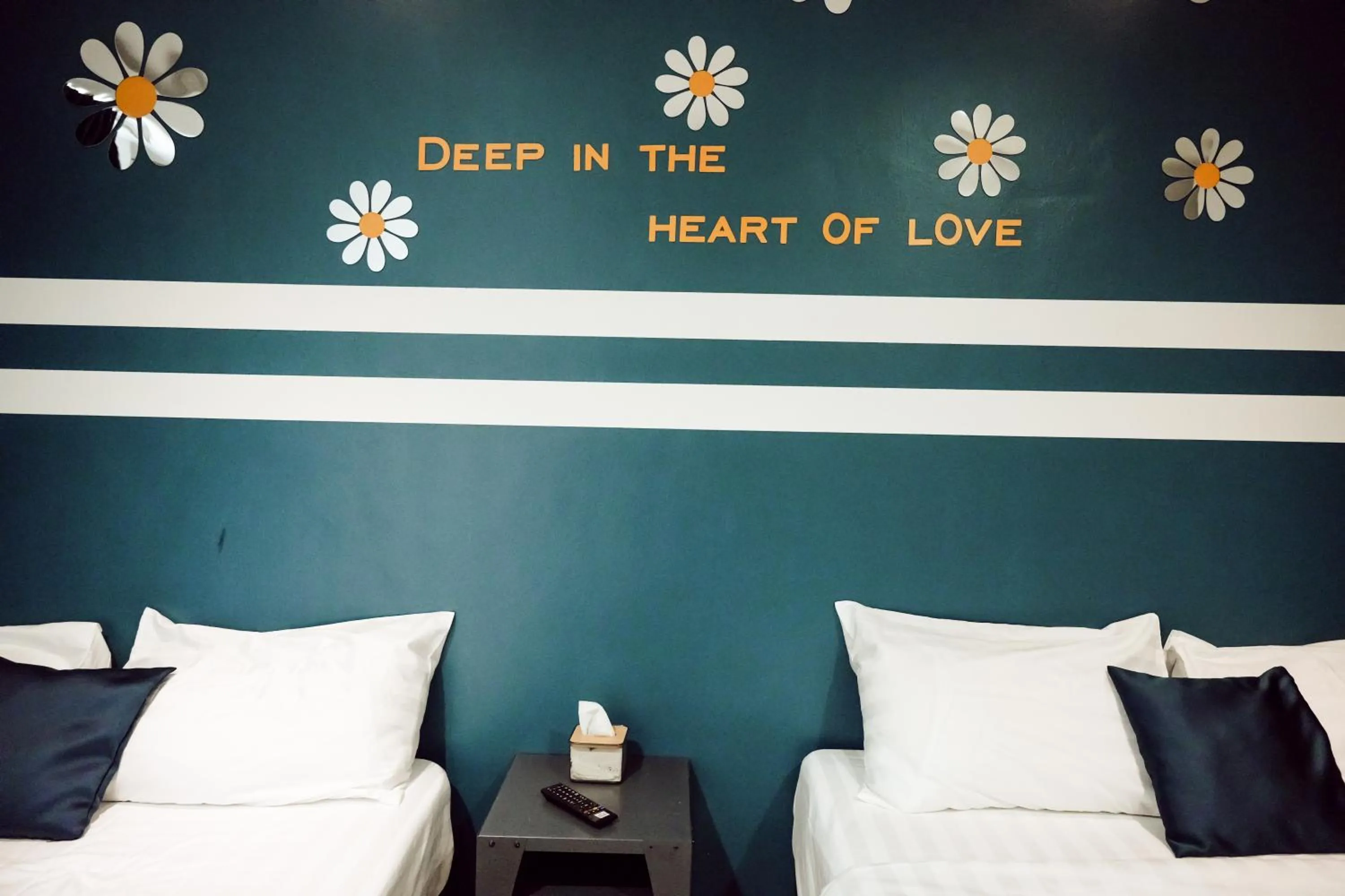 Bed in V Hotel Sri Gombak