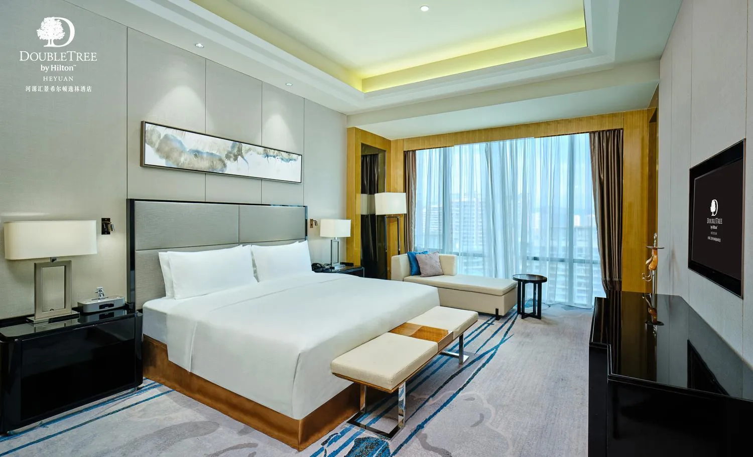 Bedroom, Bed in DoubleTree by Hilton Heyuan