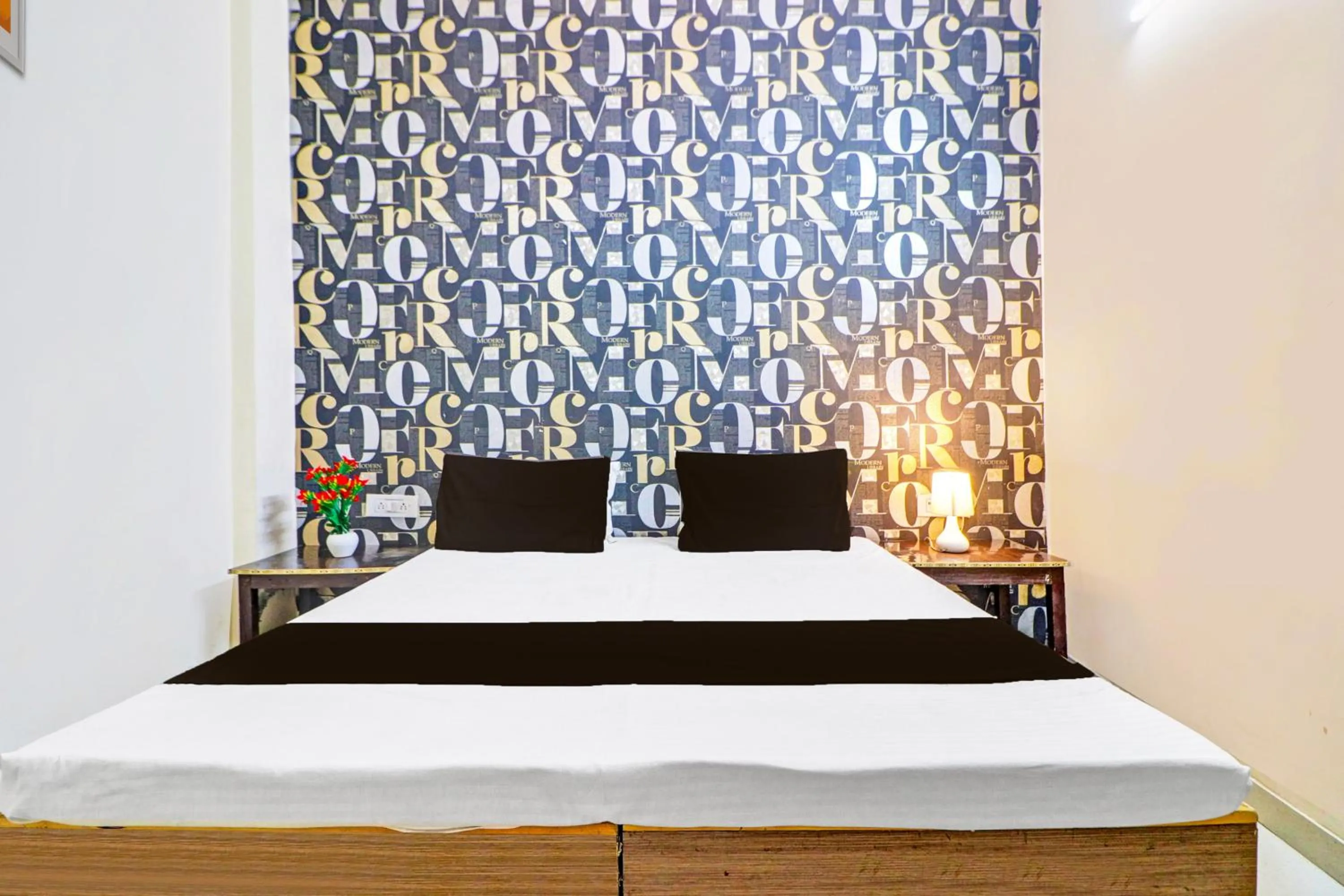 Bedroom, Bed in Super Hotel O Honey Inn