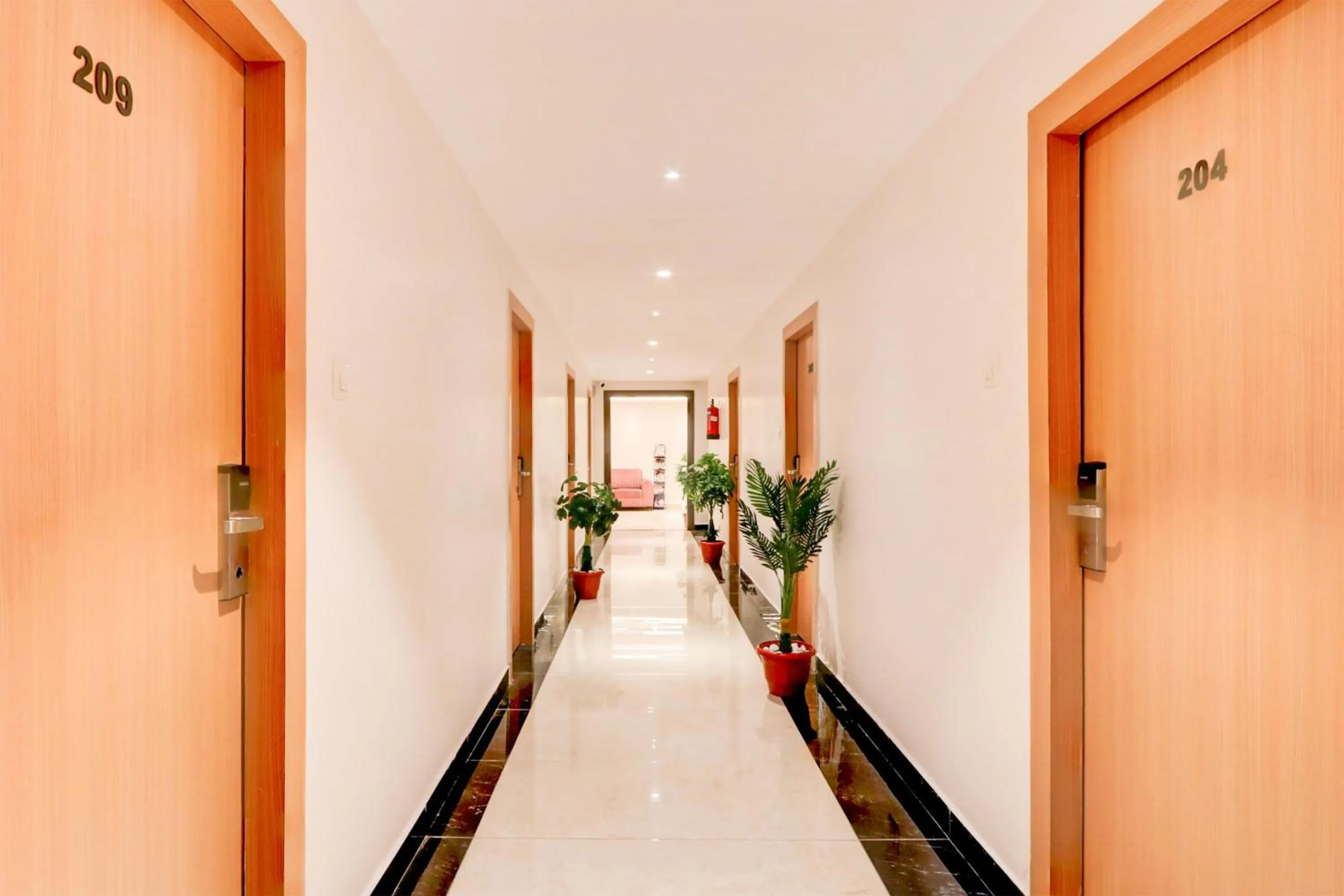 Lobby or reception in Super Townhouse Lotus Grand
