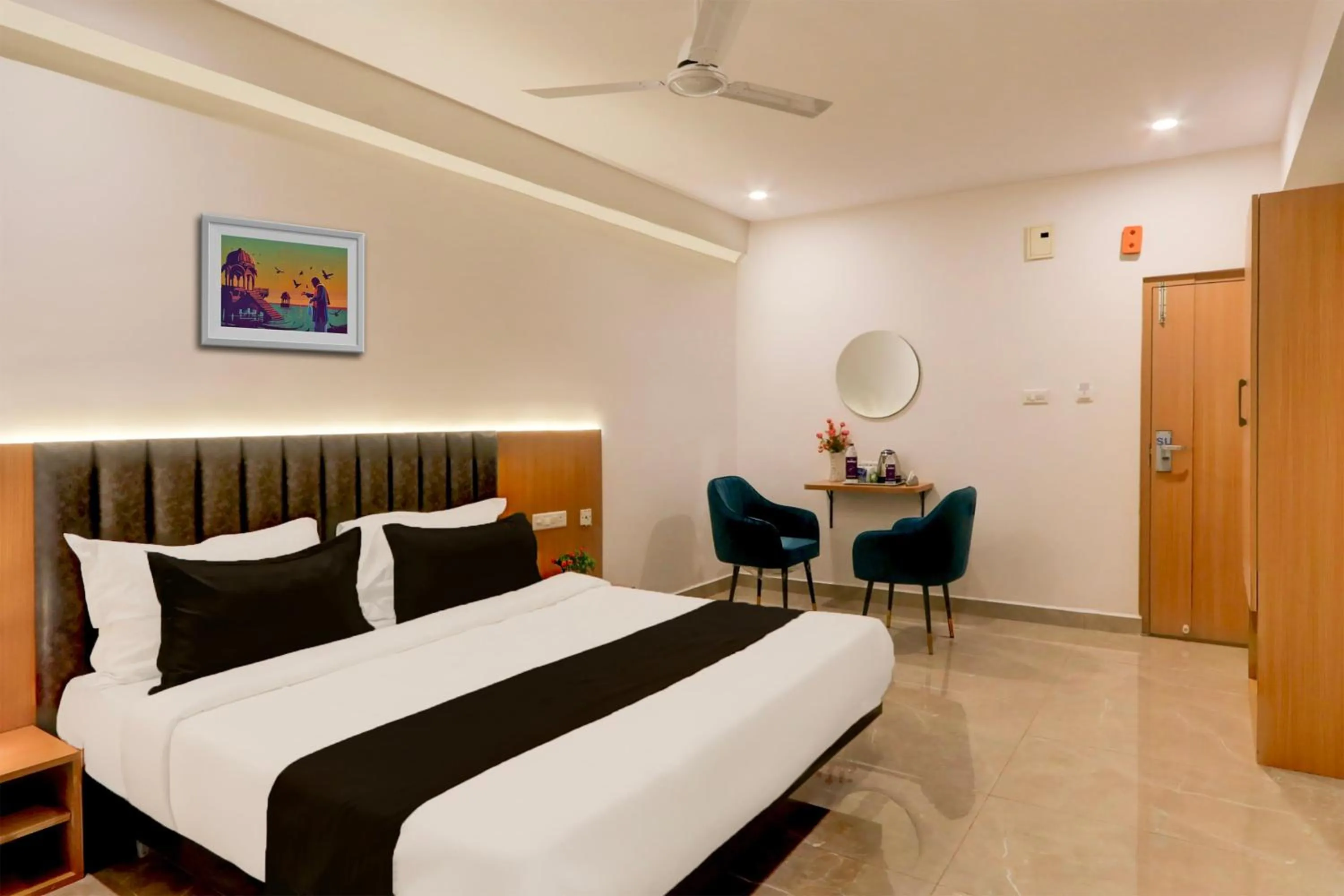 Bedroom, Bed in Super Townhouse Lotus Grand