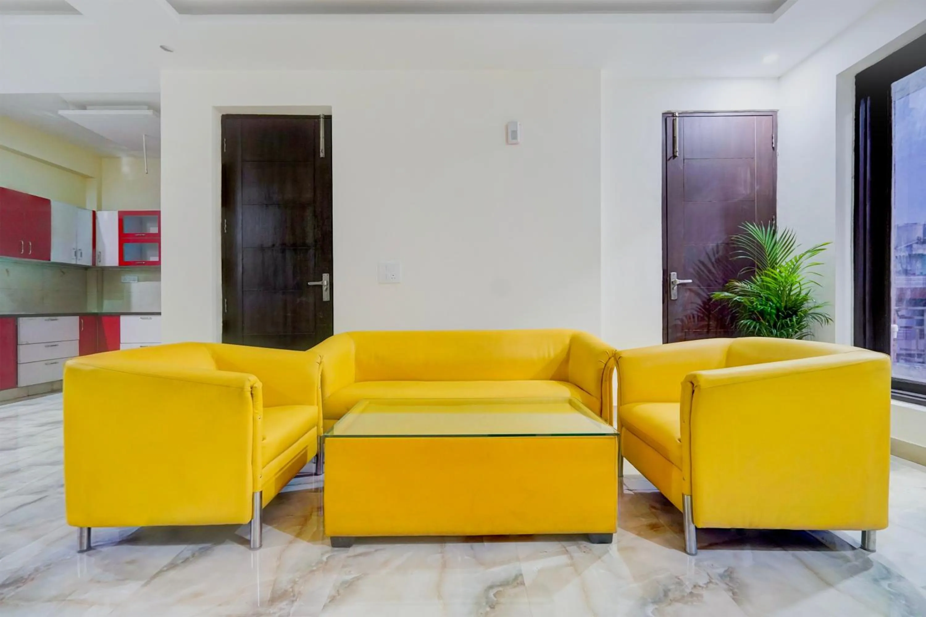 Lobby or reception in Townhouse Delight Inn