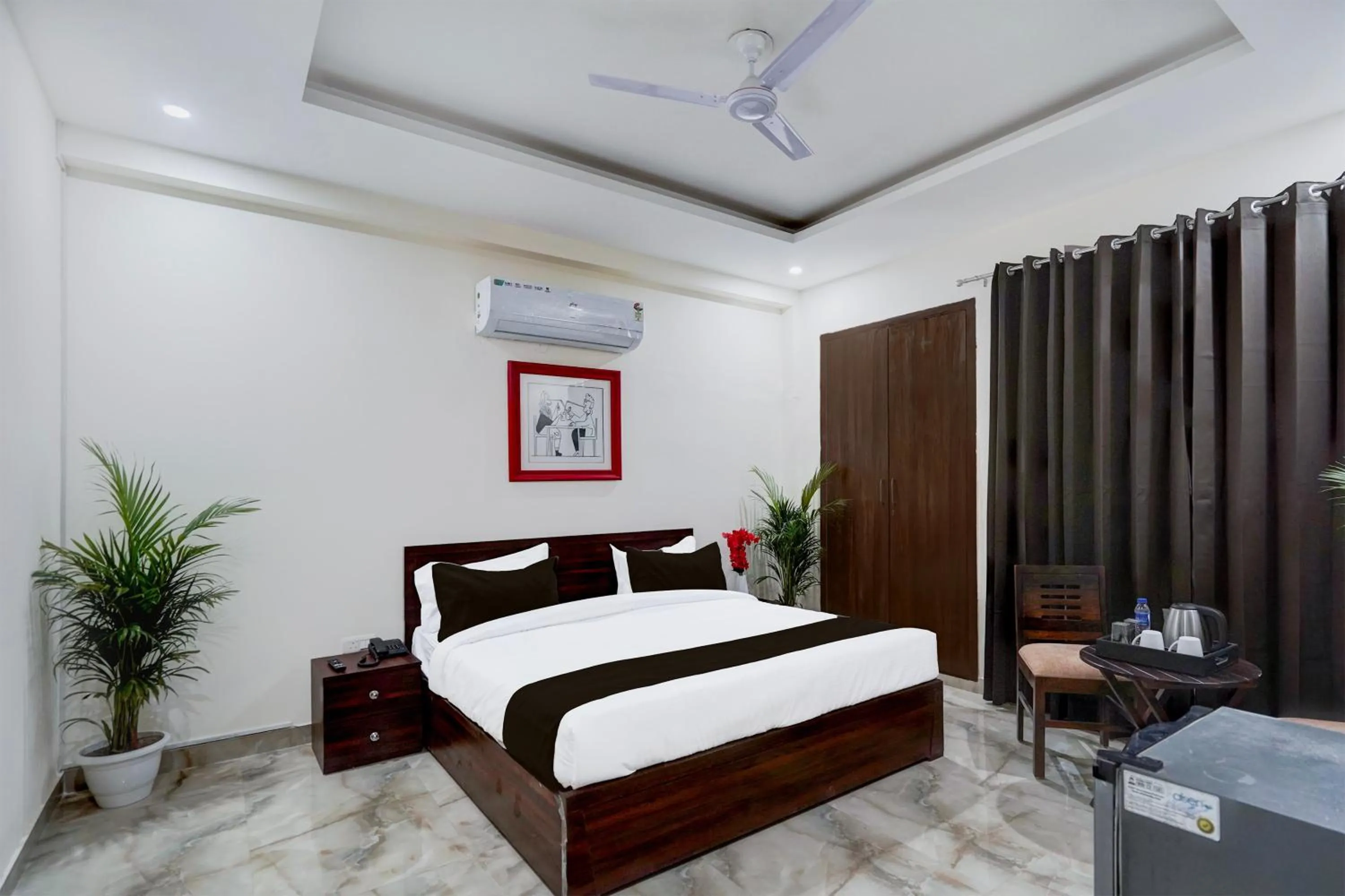 Bedroom, Bed in Townhouse Delight Inn