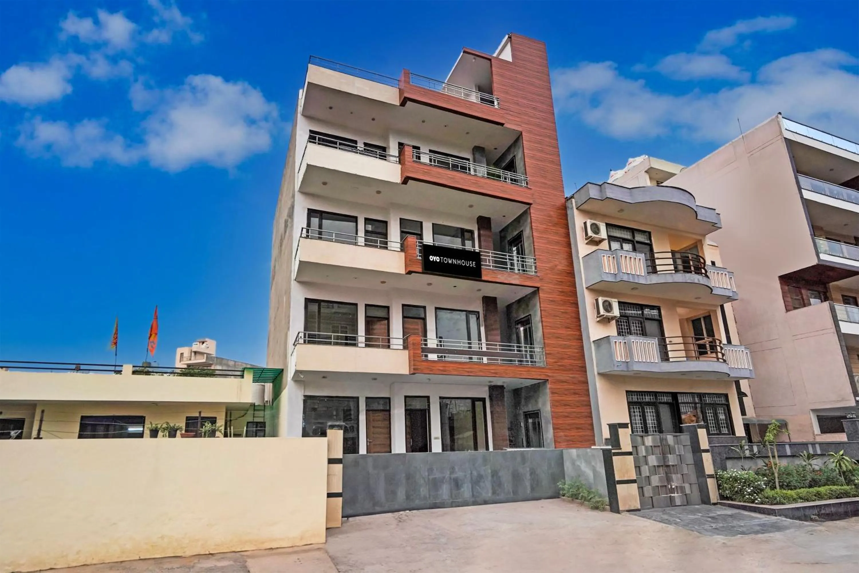 Facade/entrance in Townhouse Delight Inn