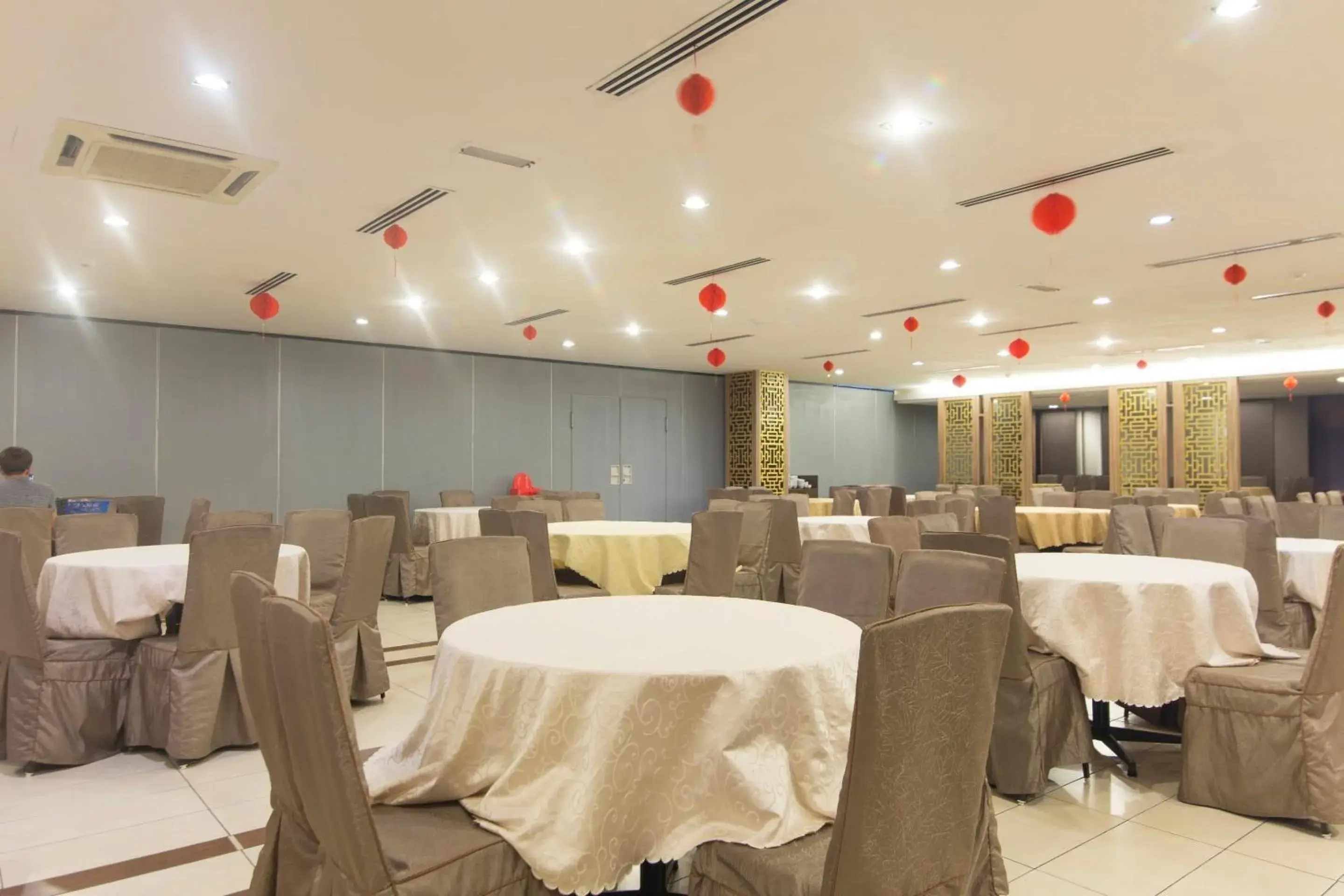 Restaurant/places to eat in Hotel O Bei King Restaurant/places to eat in Hotel O Bei King