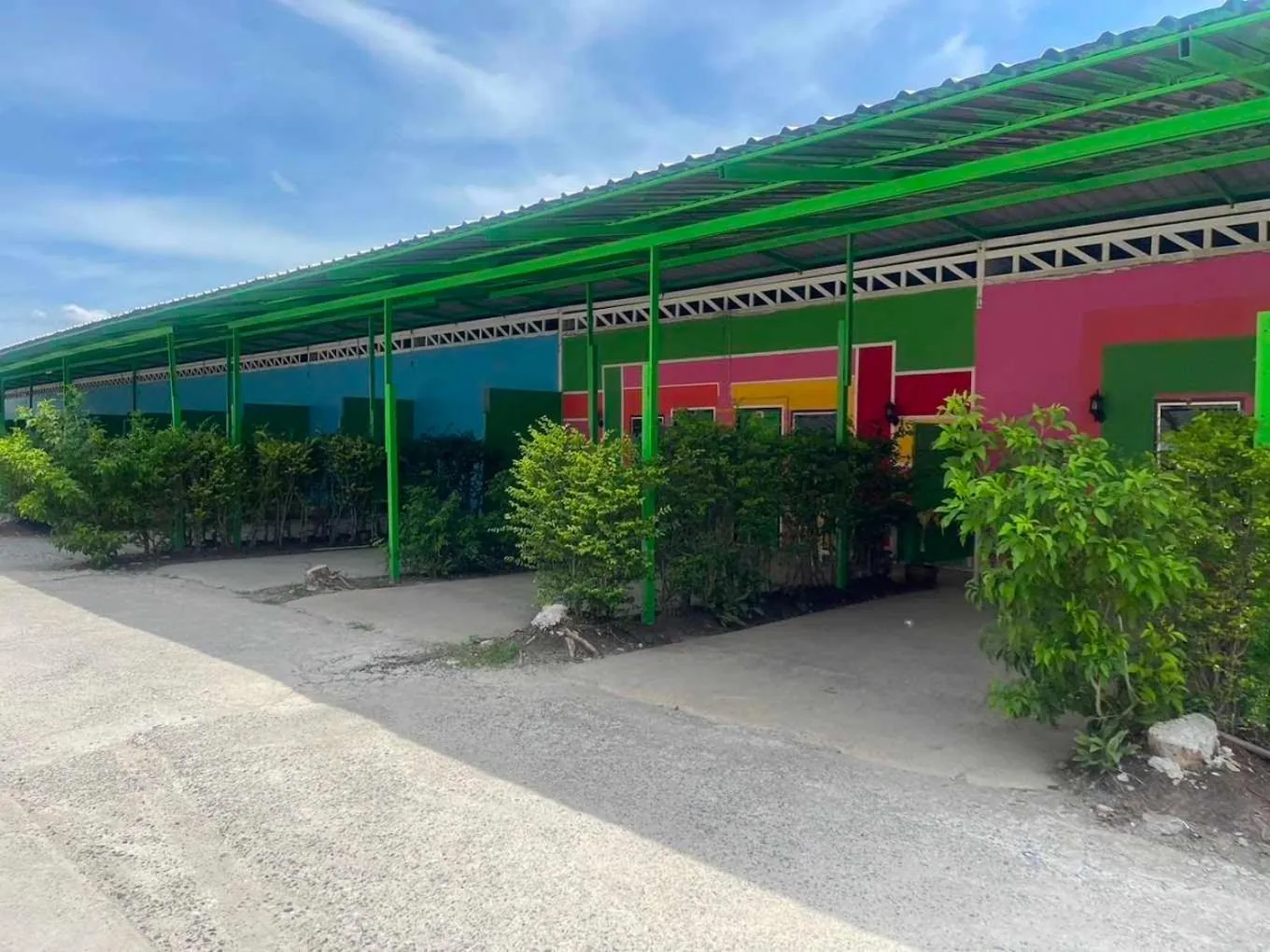 Facade/entrance in OYO 75487 Prang Thip 306 Resort