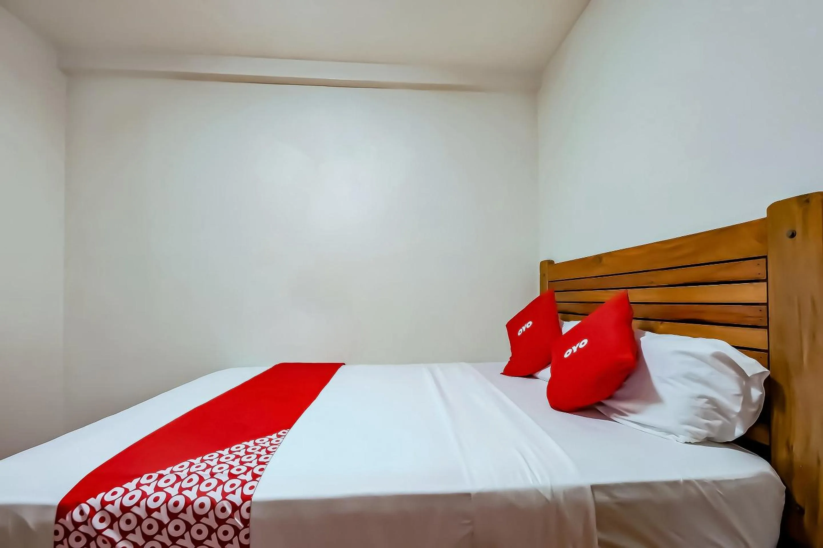 Bed in Cote D' Azure