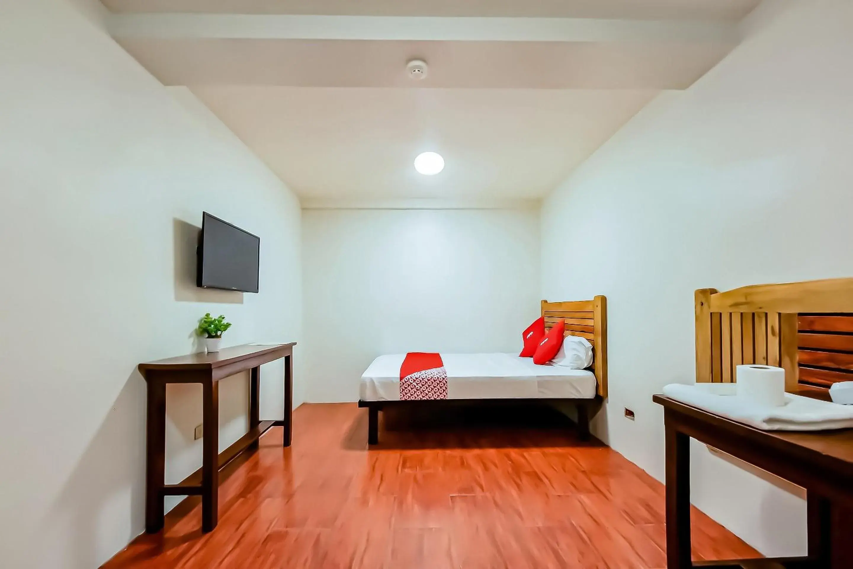 Bed in Cote D' Azure Bed in Cote D' Azure