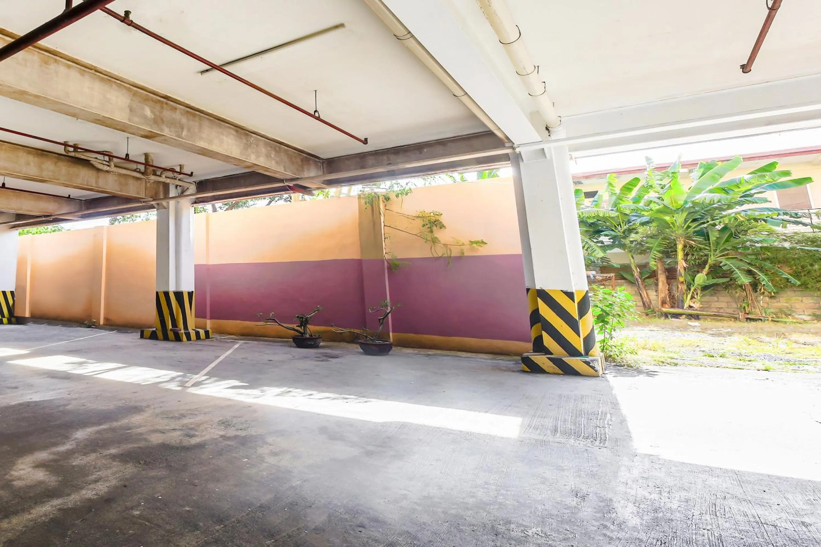 Facade/entrance in Cote D' Azure