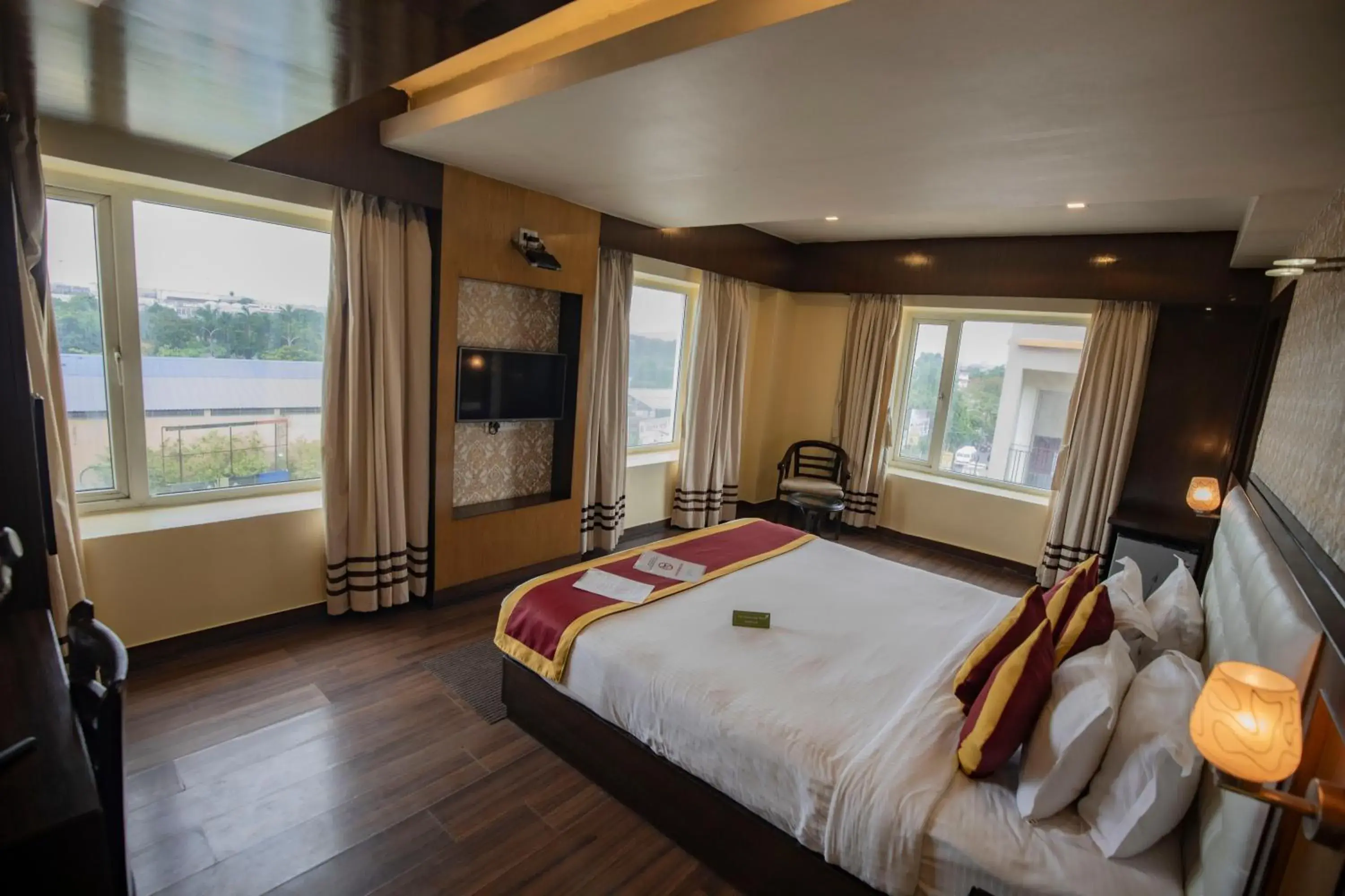 Bed in Ethnotel, Kolkata Airport Bed in Ethnotel, Kolkata Airport