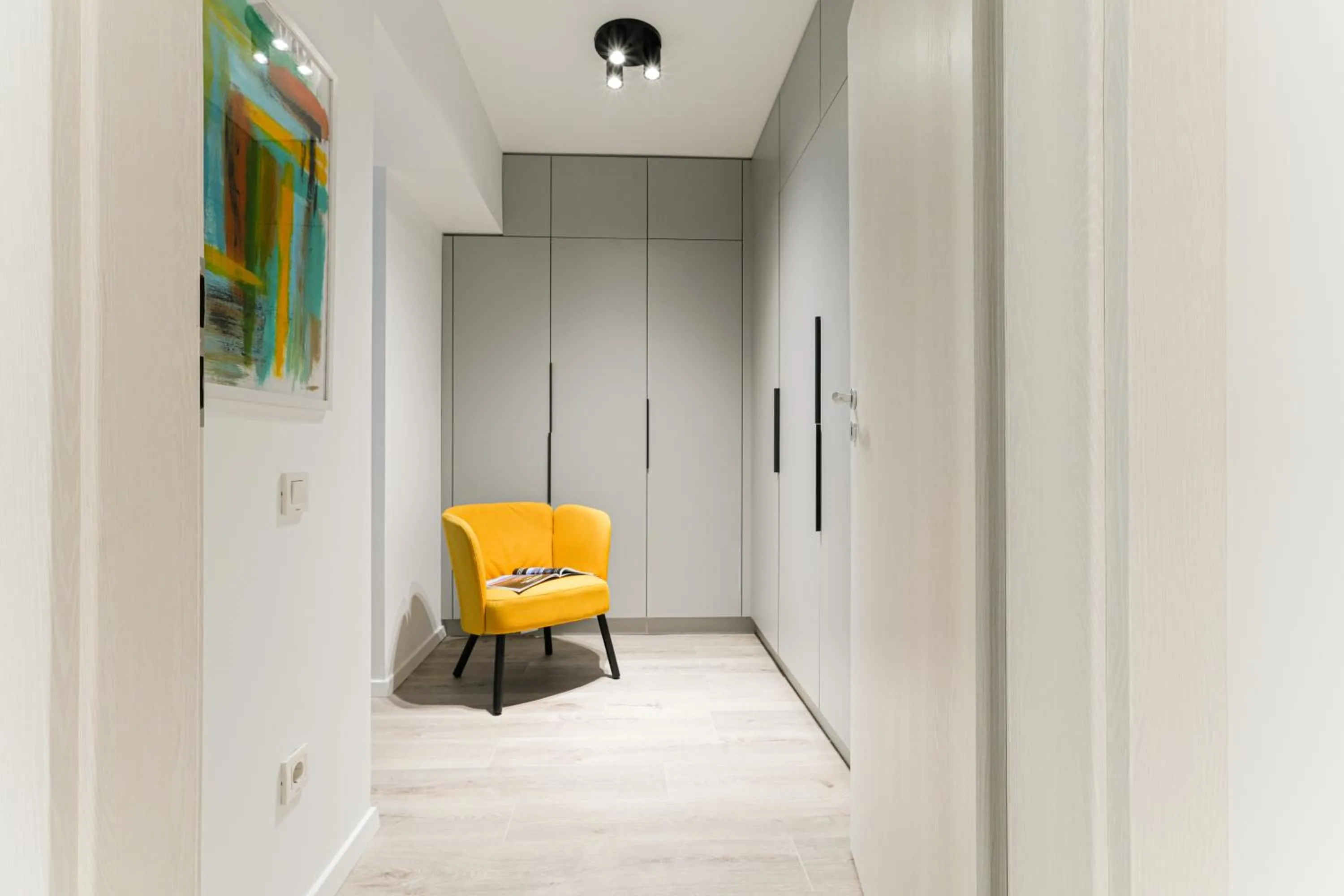 Seating area in Luca - Luxury Park-View Apt with Balcony & Parking