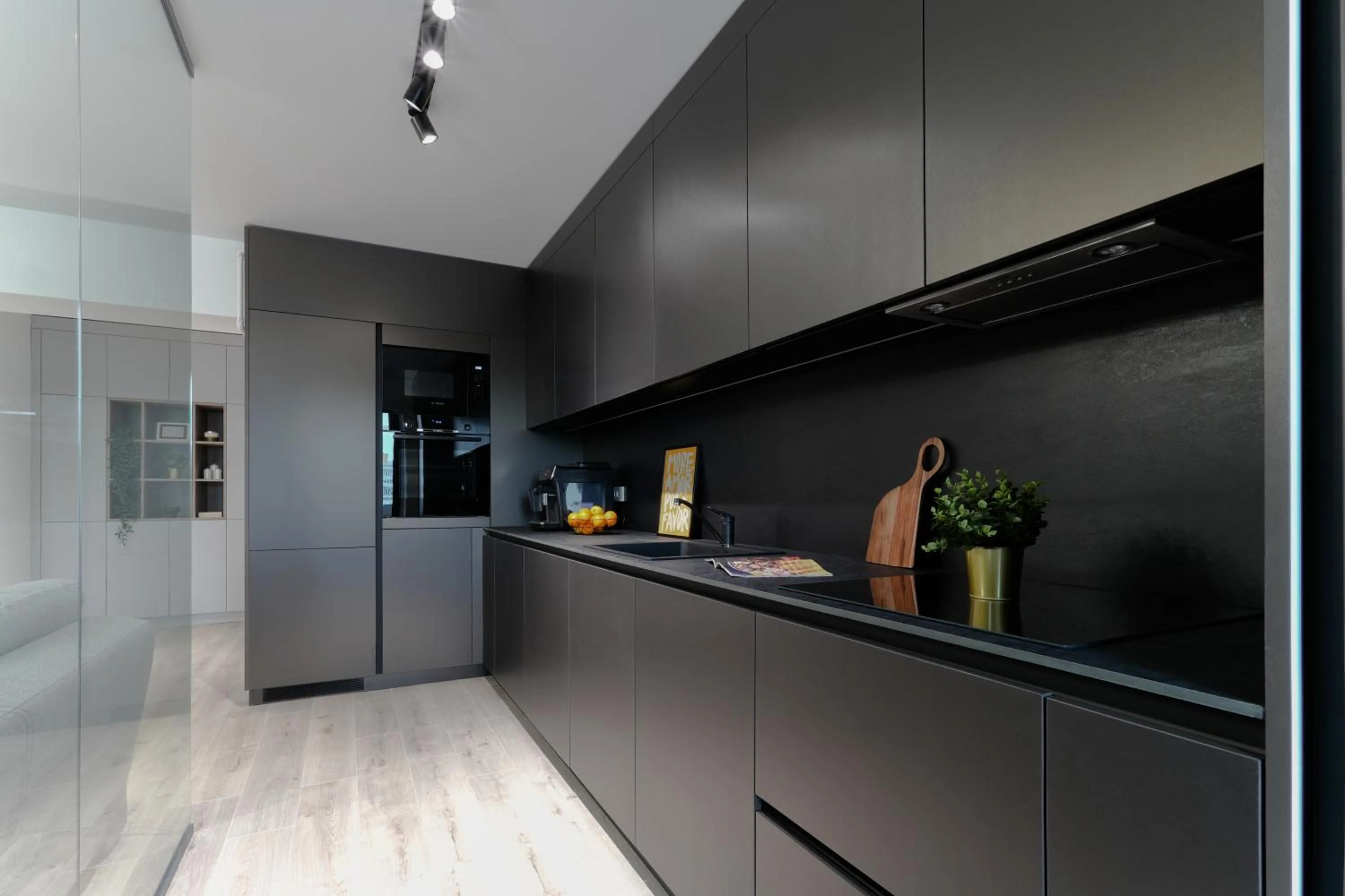 Kitchen or kitchenette in Luca - Luxury Park-View Apt with Balcony & Parking