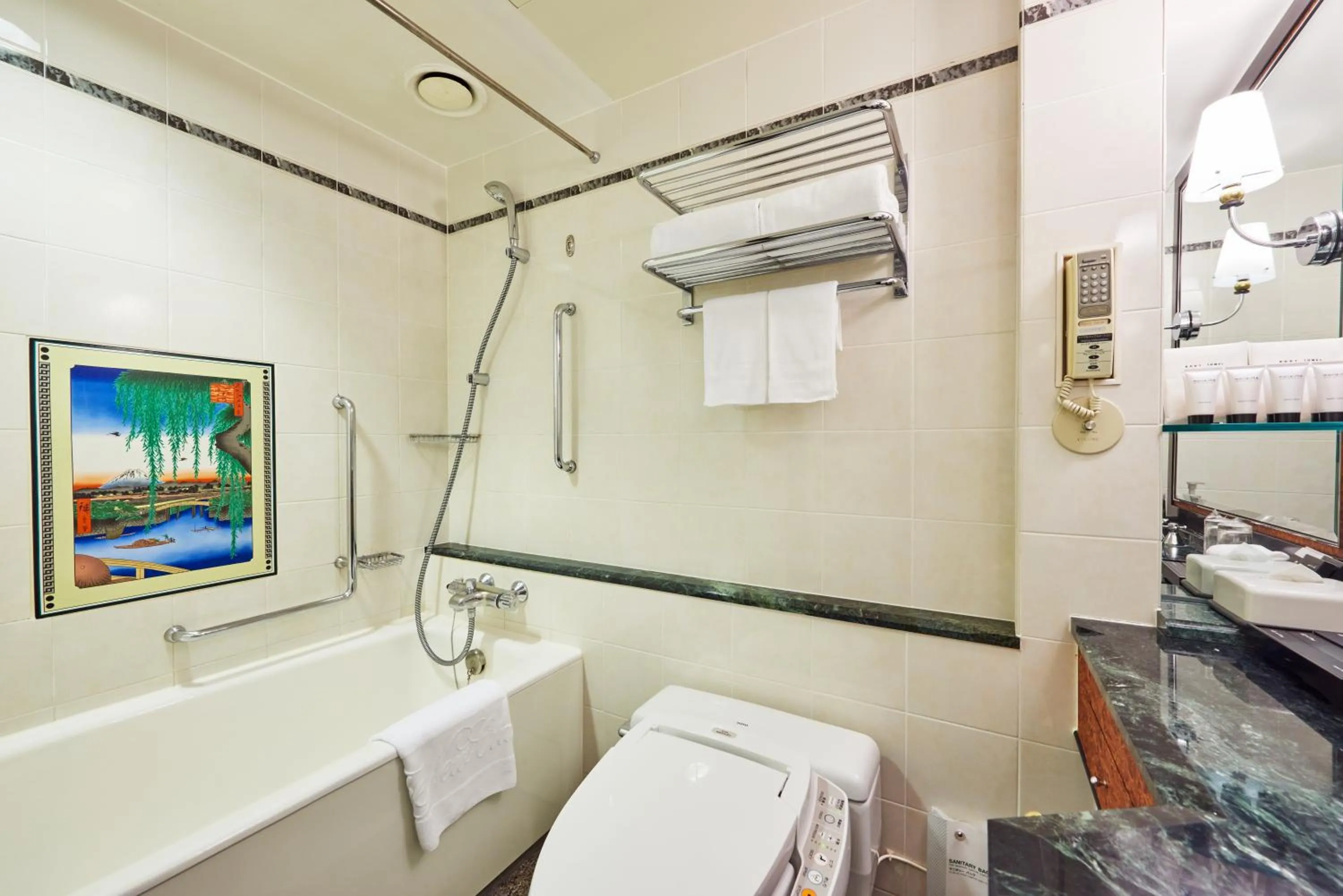 Bathroom in Hotel New Otani Tokyo Garden Tower