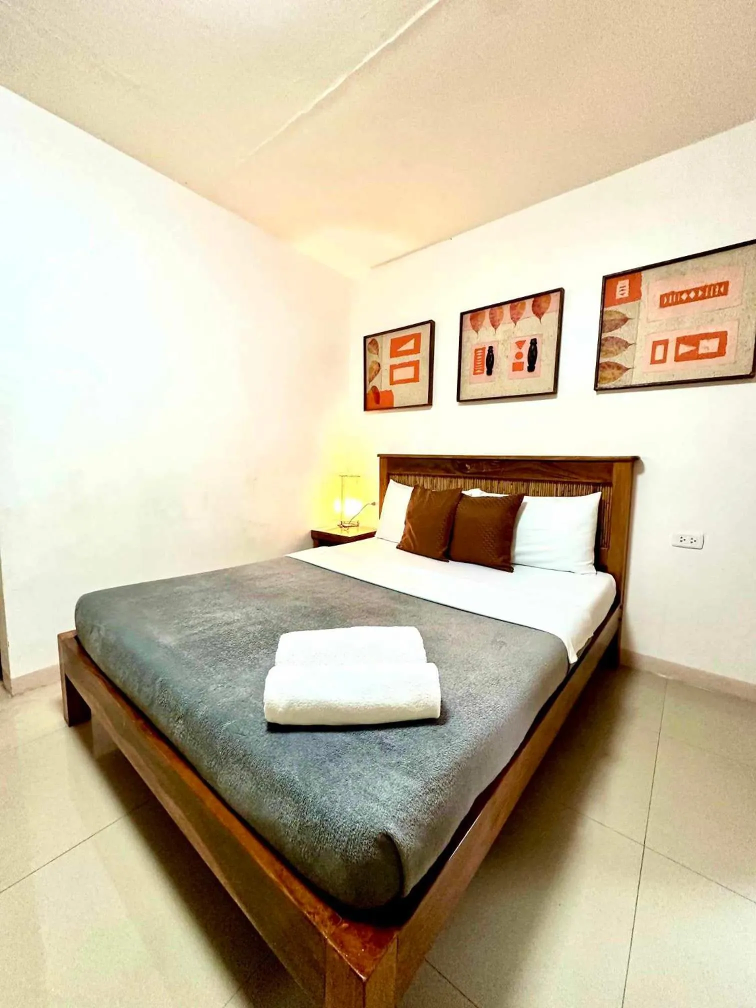 Bed in Papierus Pensionne