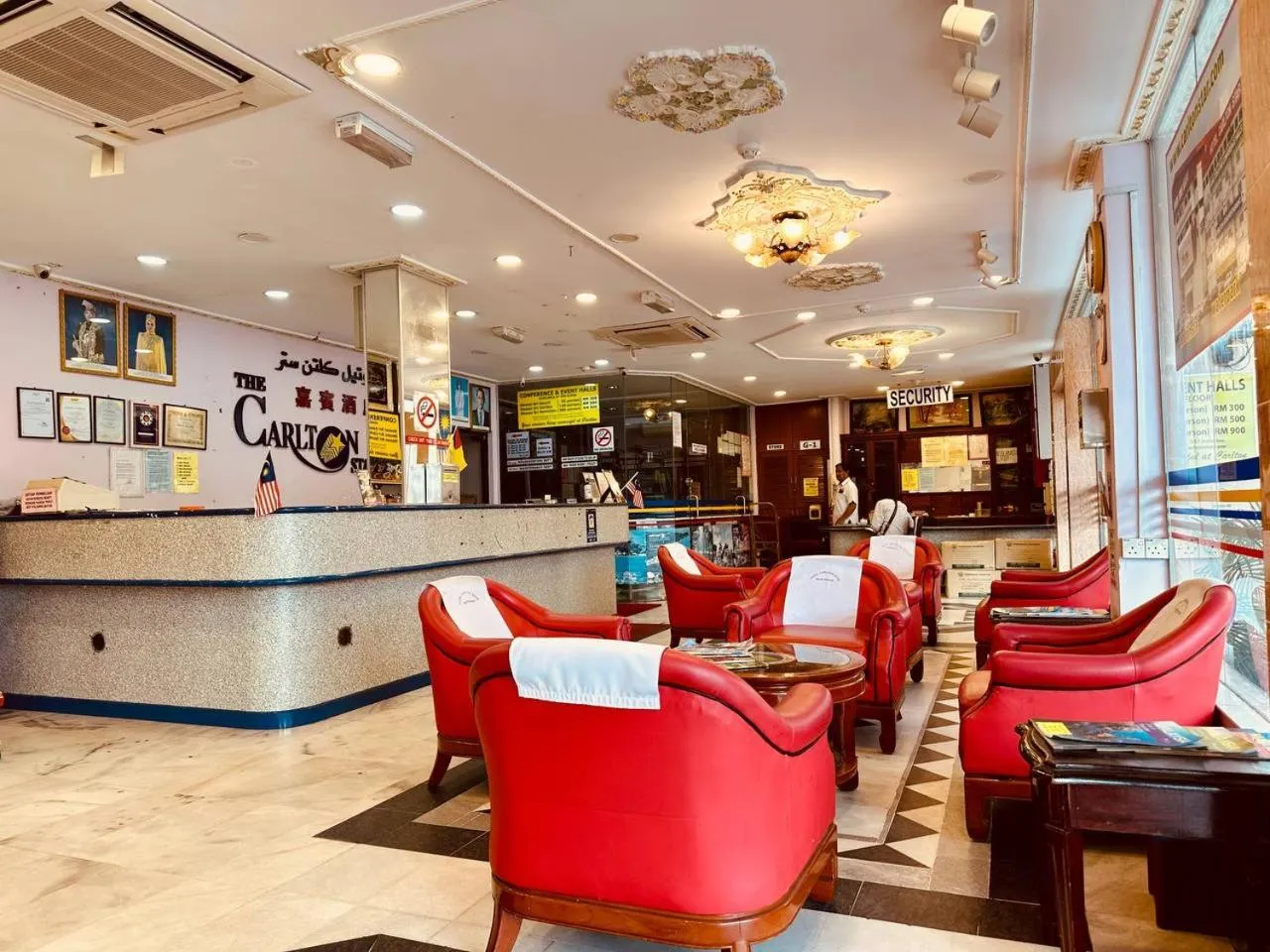 Carlton Hotel Seremban - Next to Terminal Bus Station