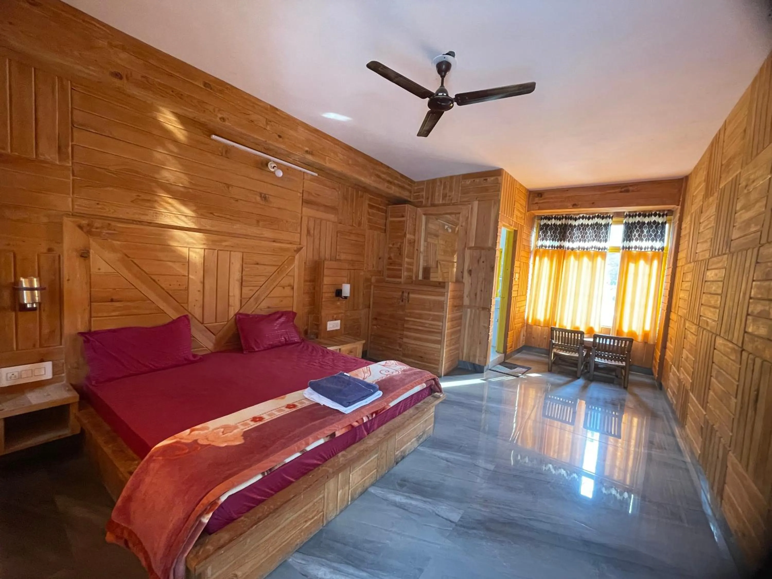 Bed in Jungle by sturmfrei Kasol