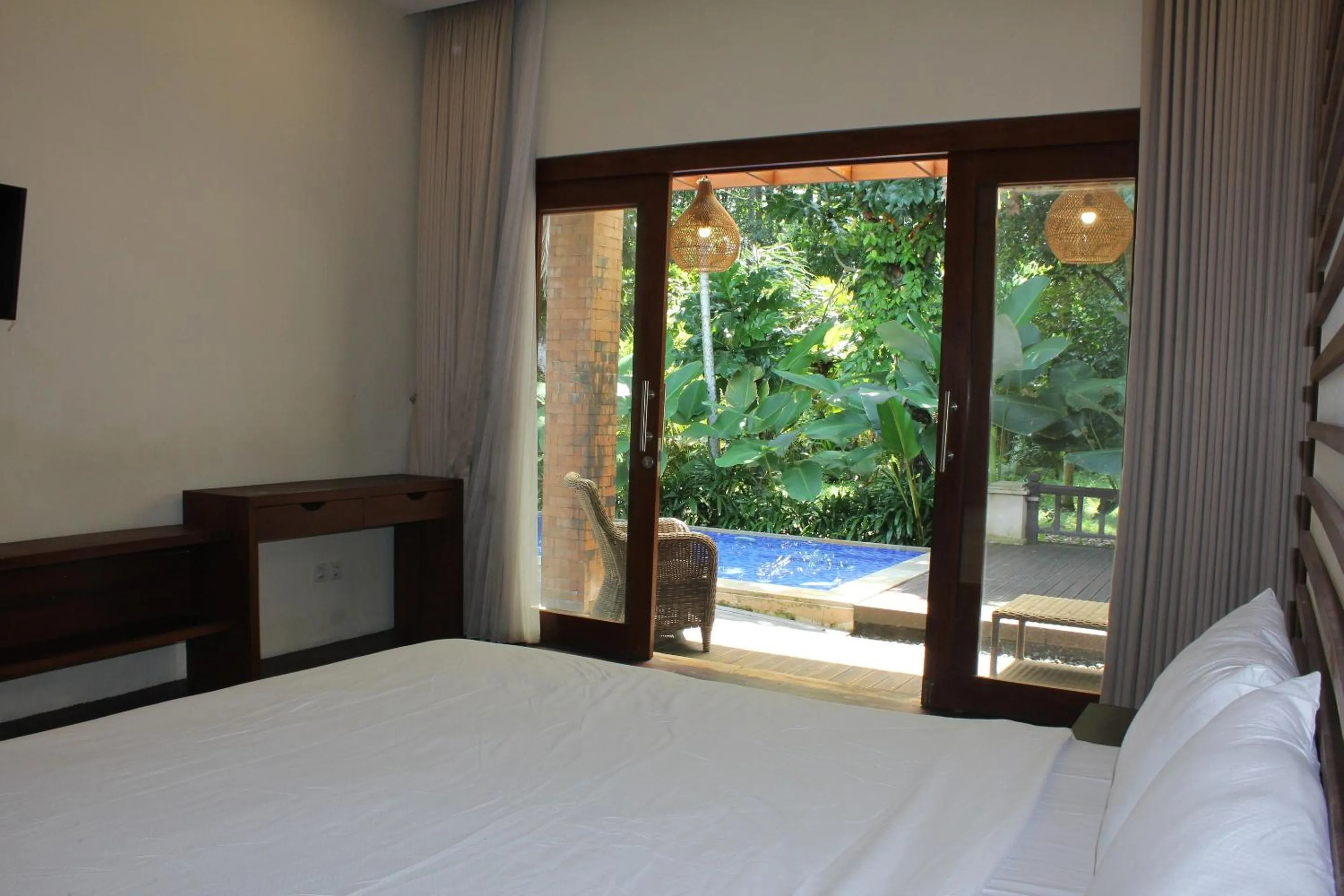Bedroom, Bed in Belvilla Dhyana Kutir Seseh Beach