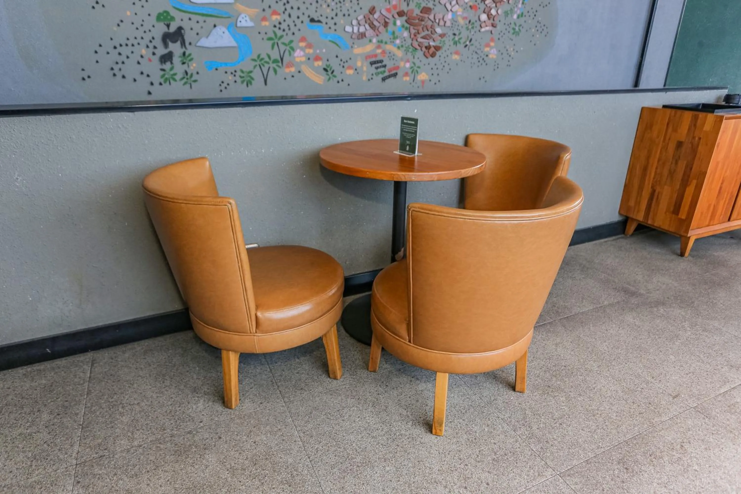 Lobby or reception in Hotel O Ciputat Near Apartment Green Lake View Ciputat