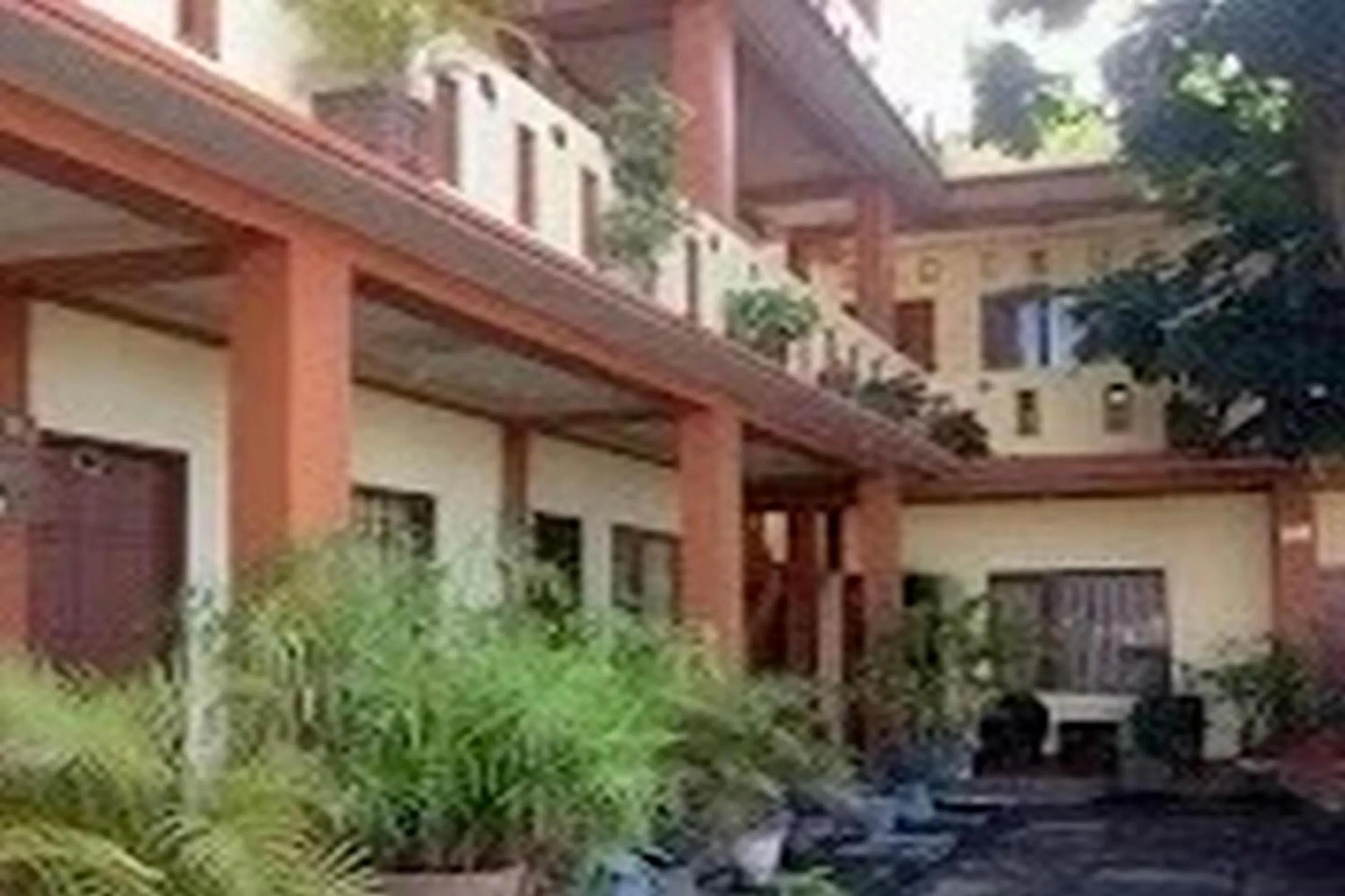 Facade/entrance in Hotel O Kost Takalar Near Polsek Mappakasunggu (Mapsu)