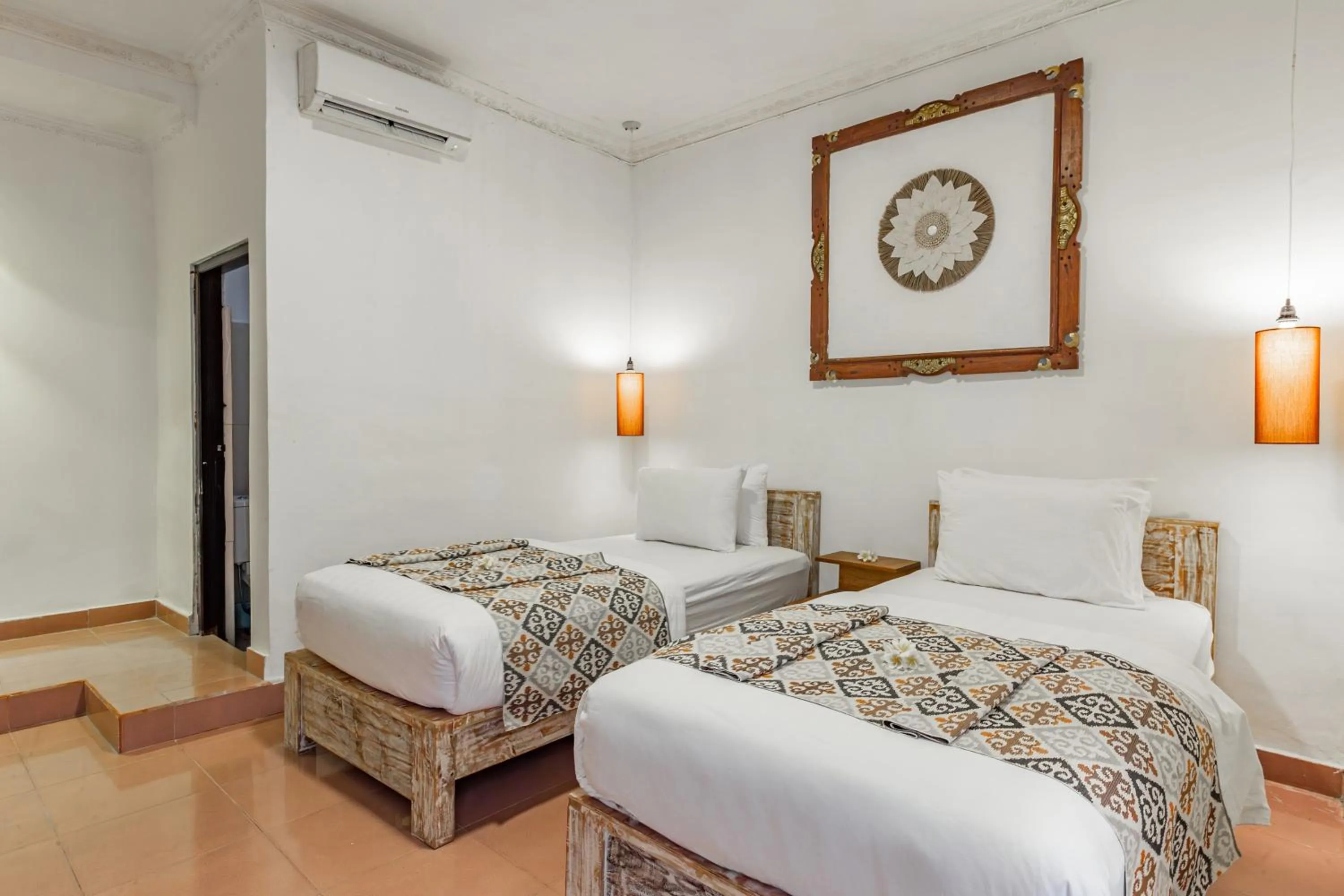 Bedroom in Capital O 93944 Geweka Homestay