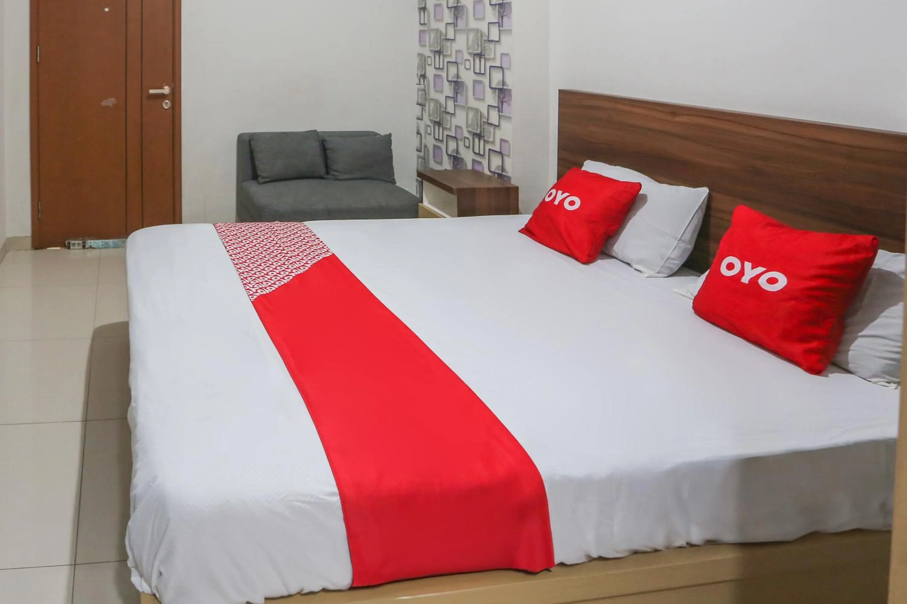 Bedroom, Bed in OYO 93948 Bunda Rachma Rooms