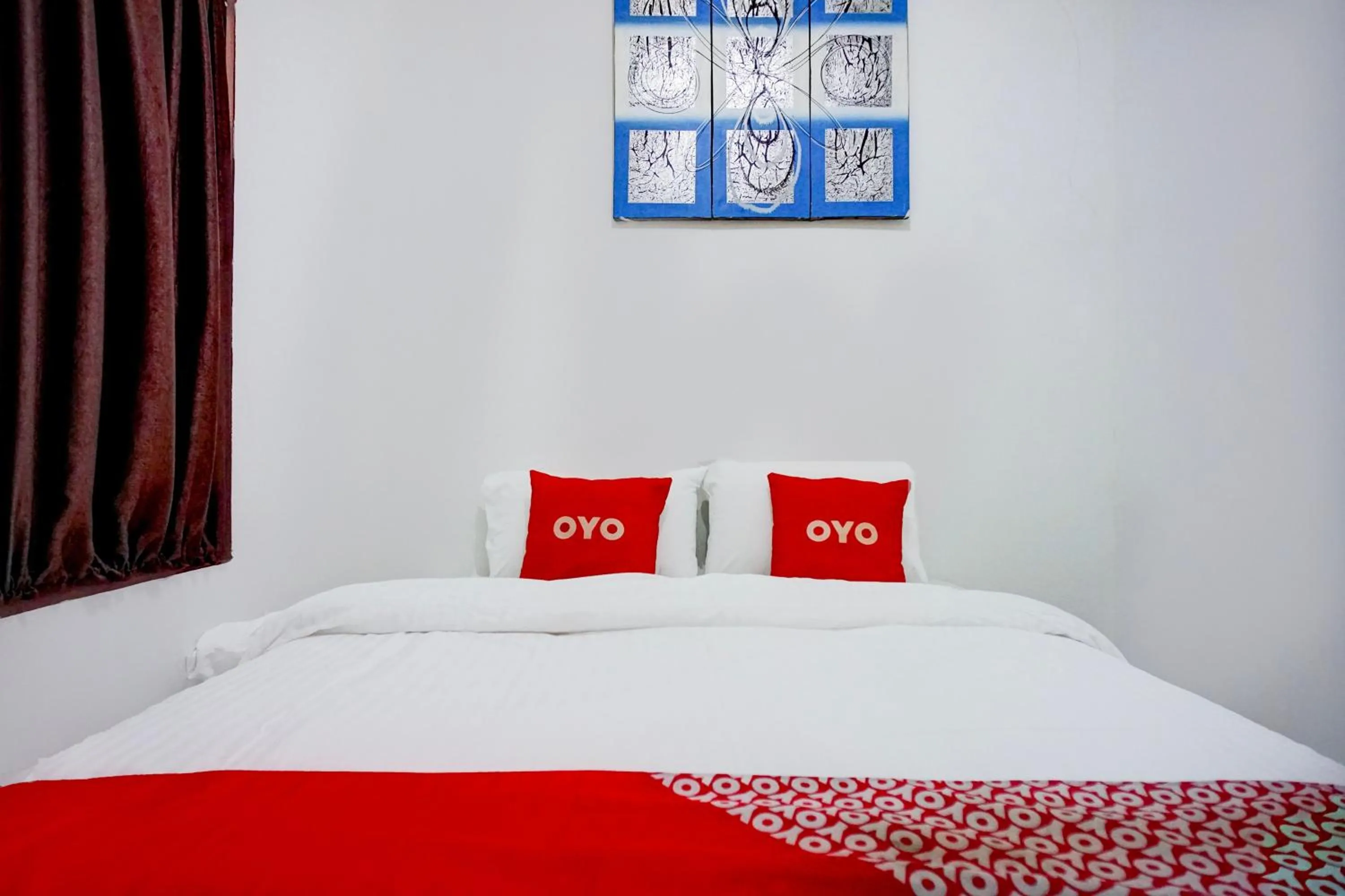 Bedroom, Bed in Hotel O Family Guesthouse