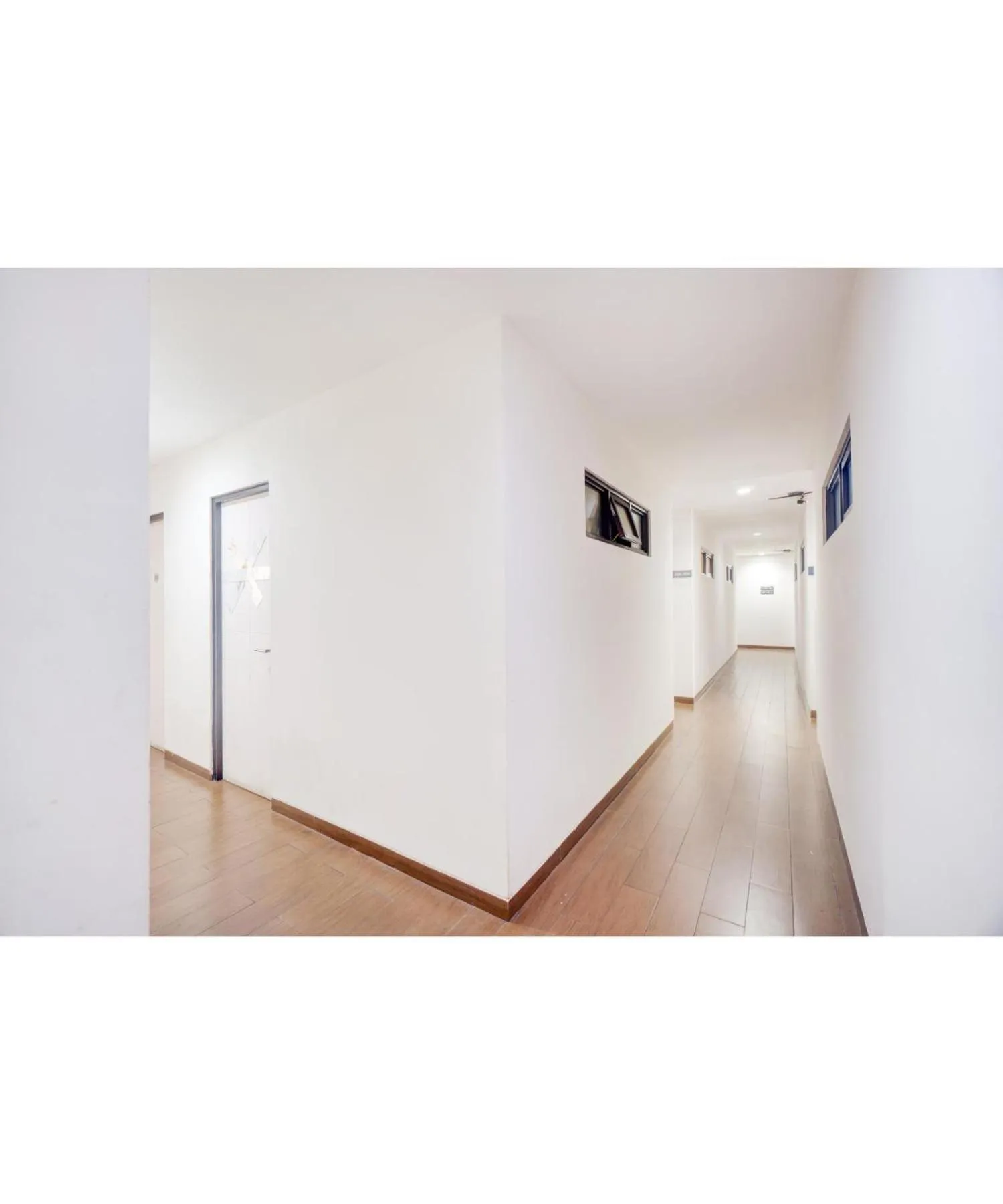 Lobby or reception in Hotel O J&B Smart Jatinegara