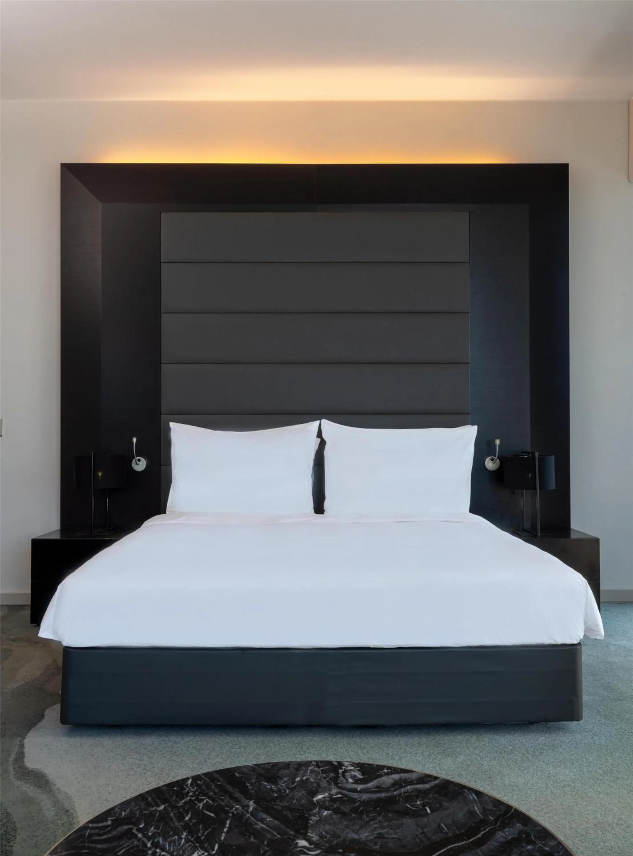 Bed in Radisson Blu Hotel & Residence Maputo