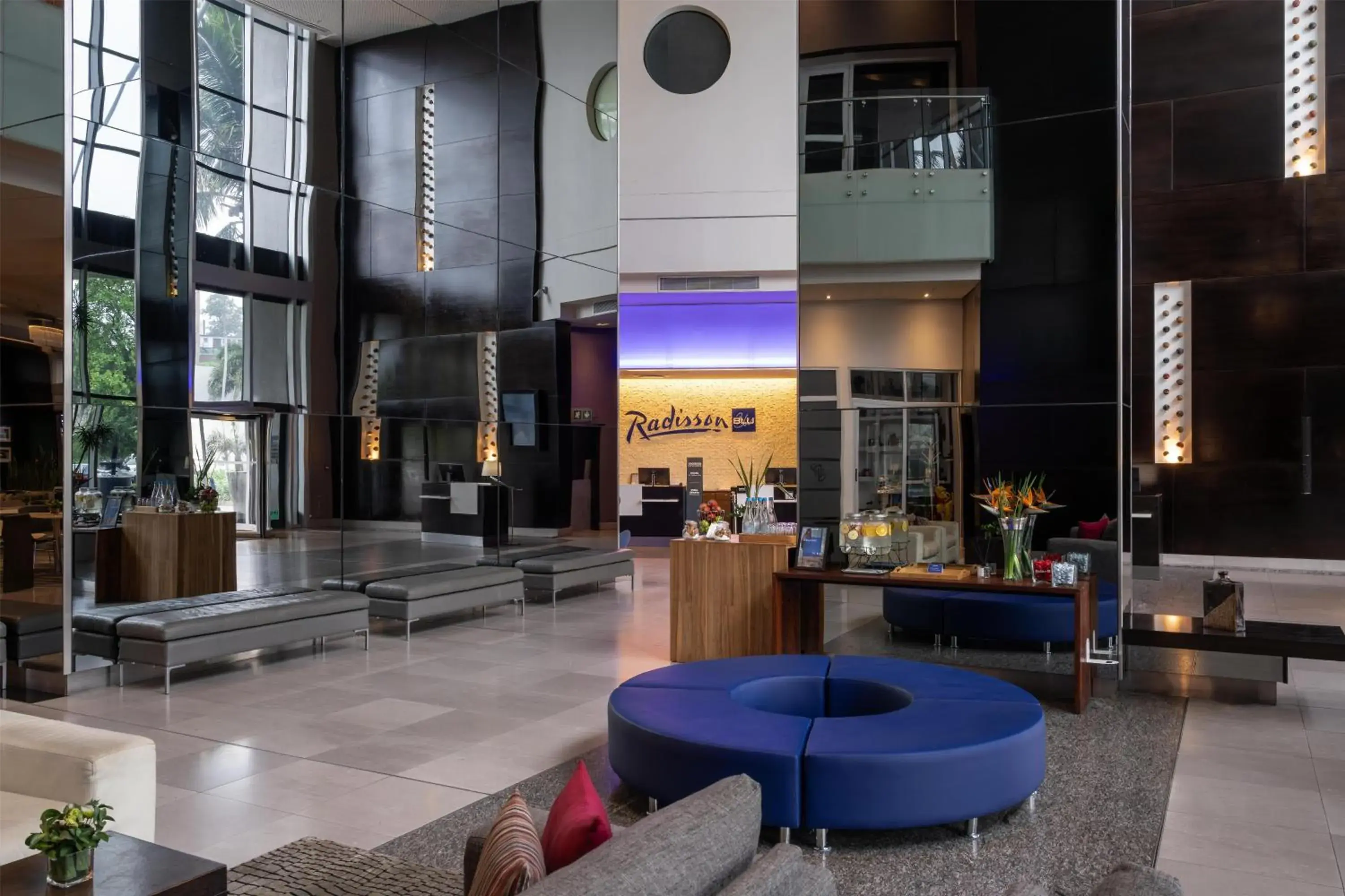 Lobby or reception in Radisson Blu Hotel & Residence Maputo Lobby or reception in Radisson Blu Hotel & Residence Maputo