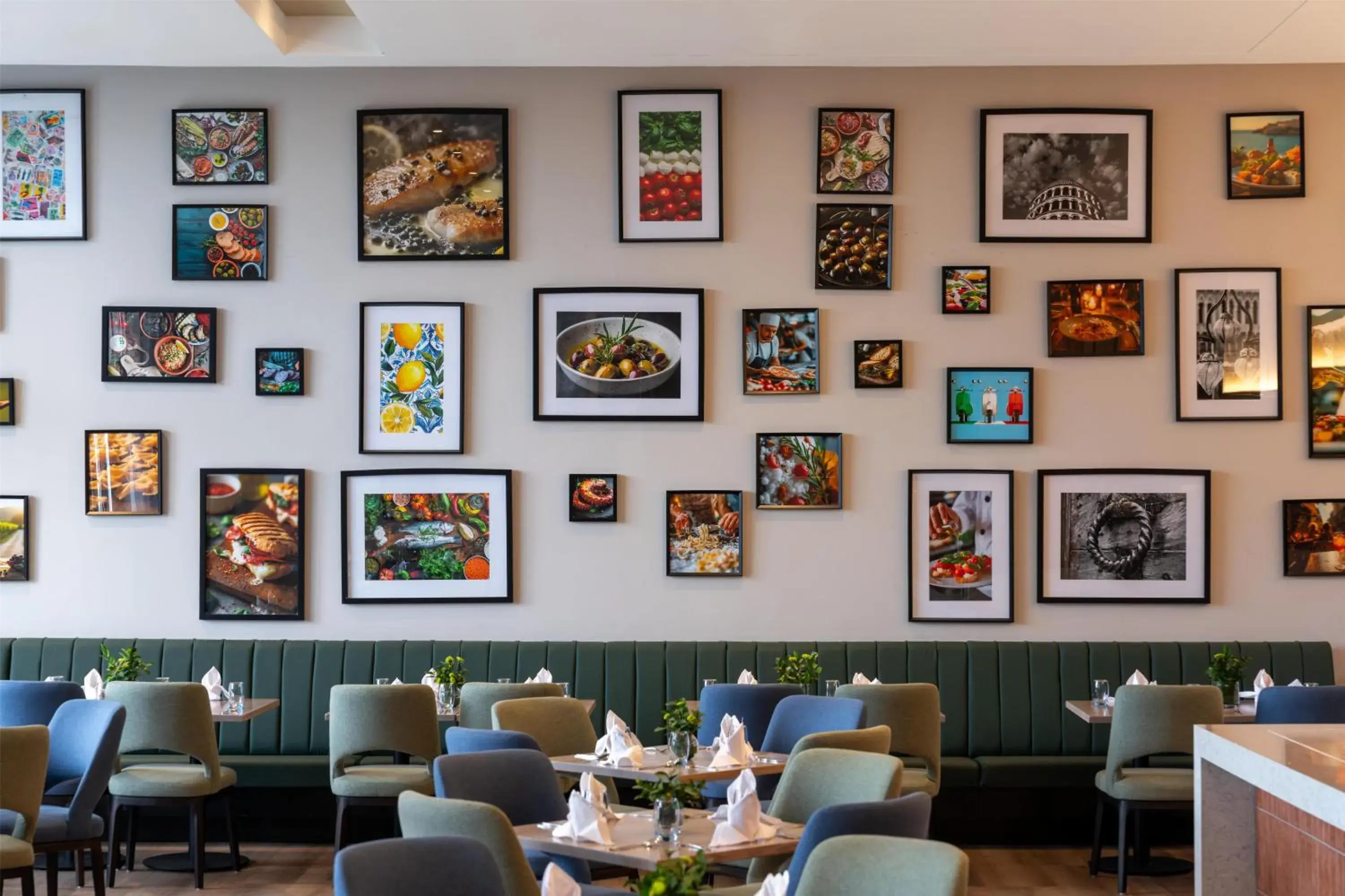 Restaurant/places to eat in Radisson Blu Hotel & Residence Maputo Restaurant/places to eat in Radisson Blu Hotel & Residence Maputo