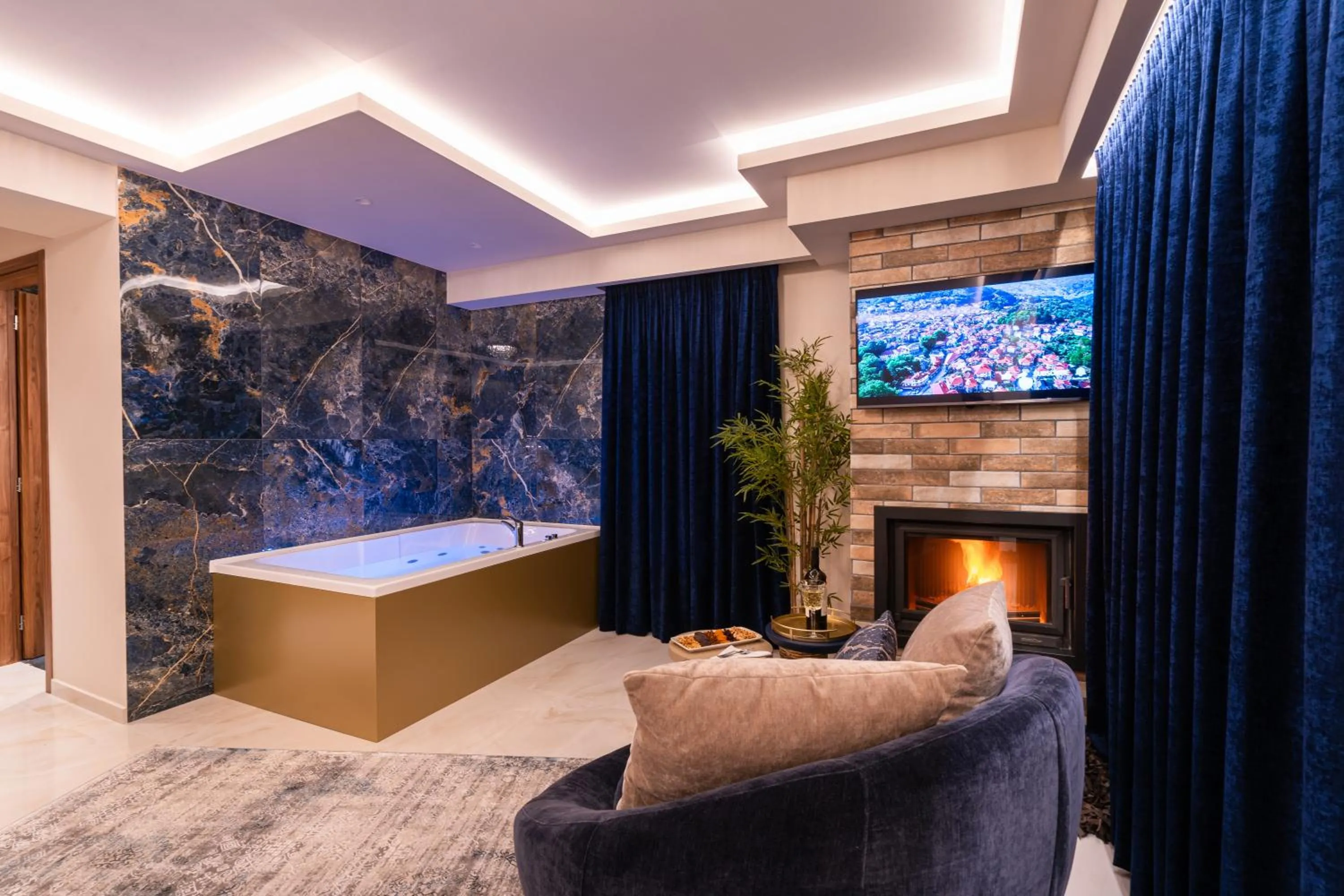 FLOARA DI MUNTE Forest Luxury Suites