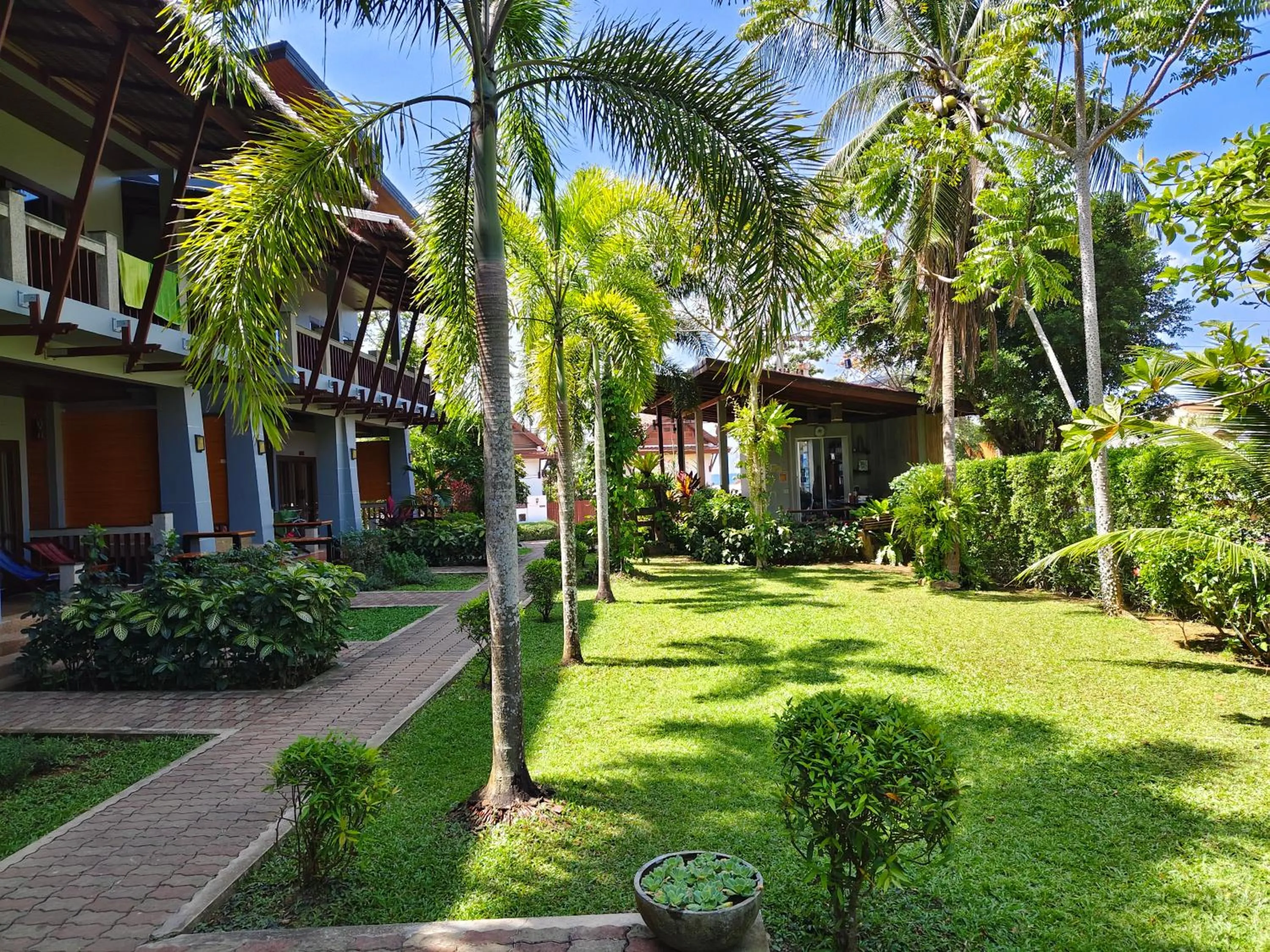 Garden in Lanta Intanin Resort - SHA Extra Plus