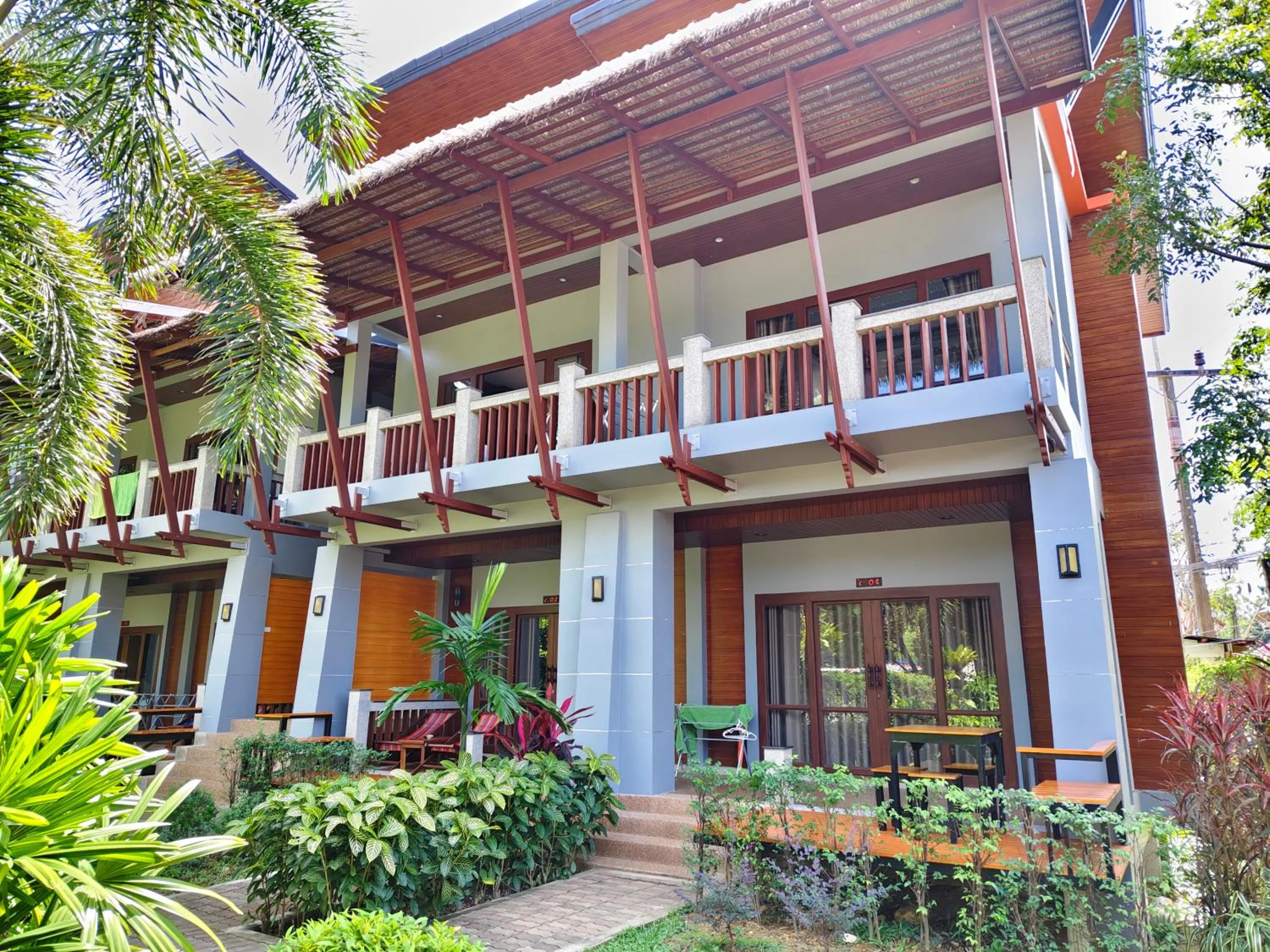 Lanta Intanin Resort - SHA Extra Plus