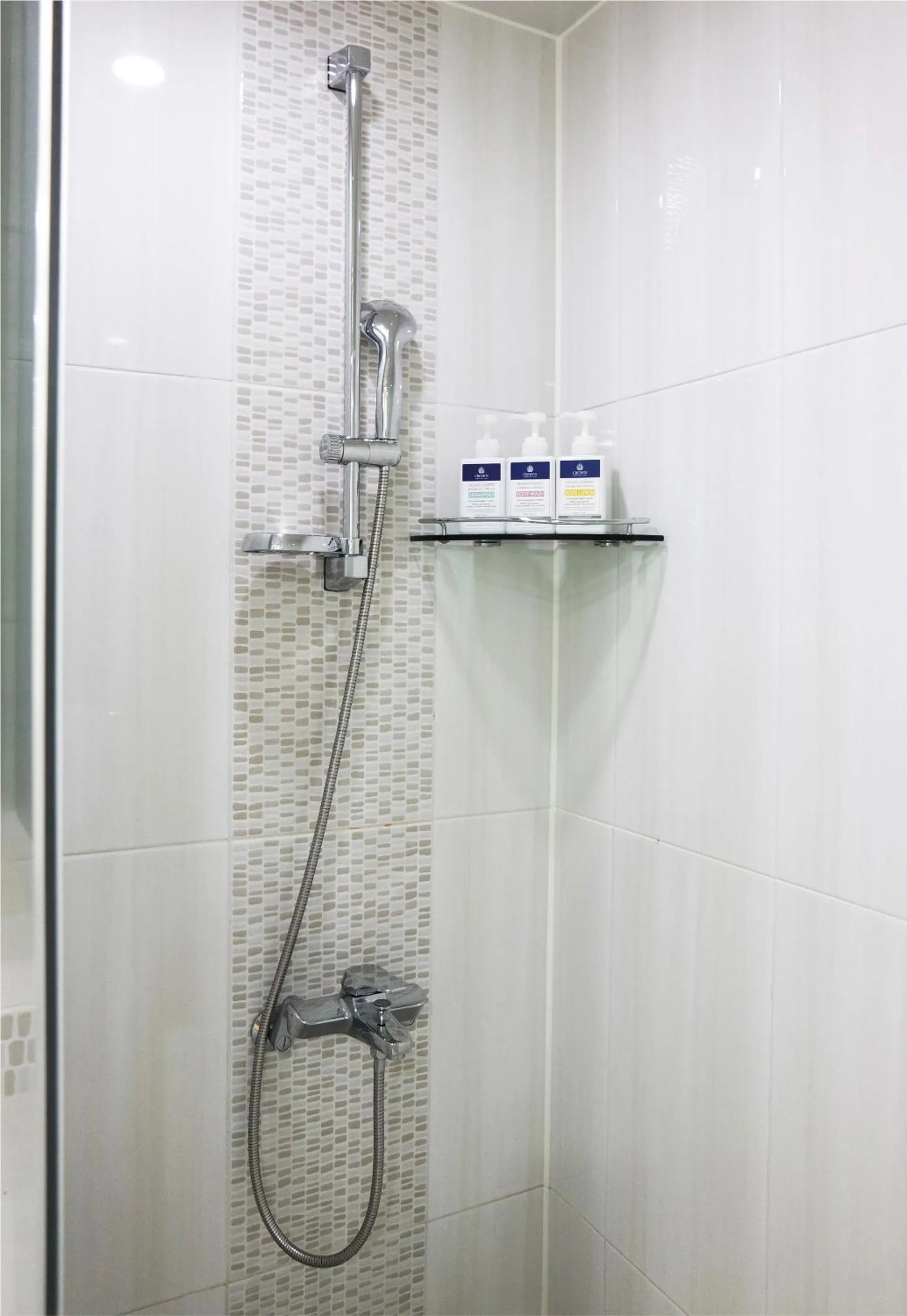 Bathroom in Crown Harbor Hotel Busan