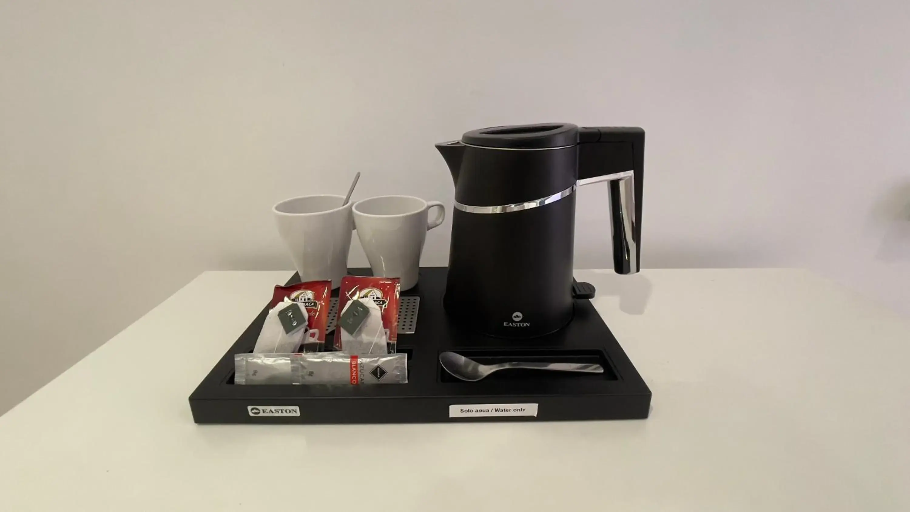 Twin Room in Casual Blue Twin Room in Casual Blue