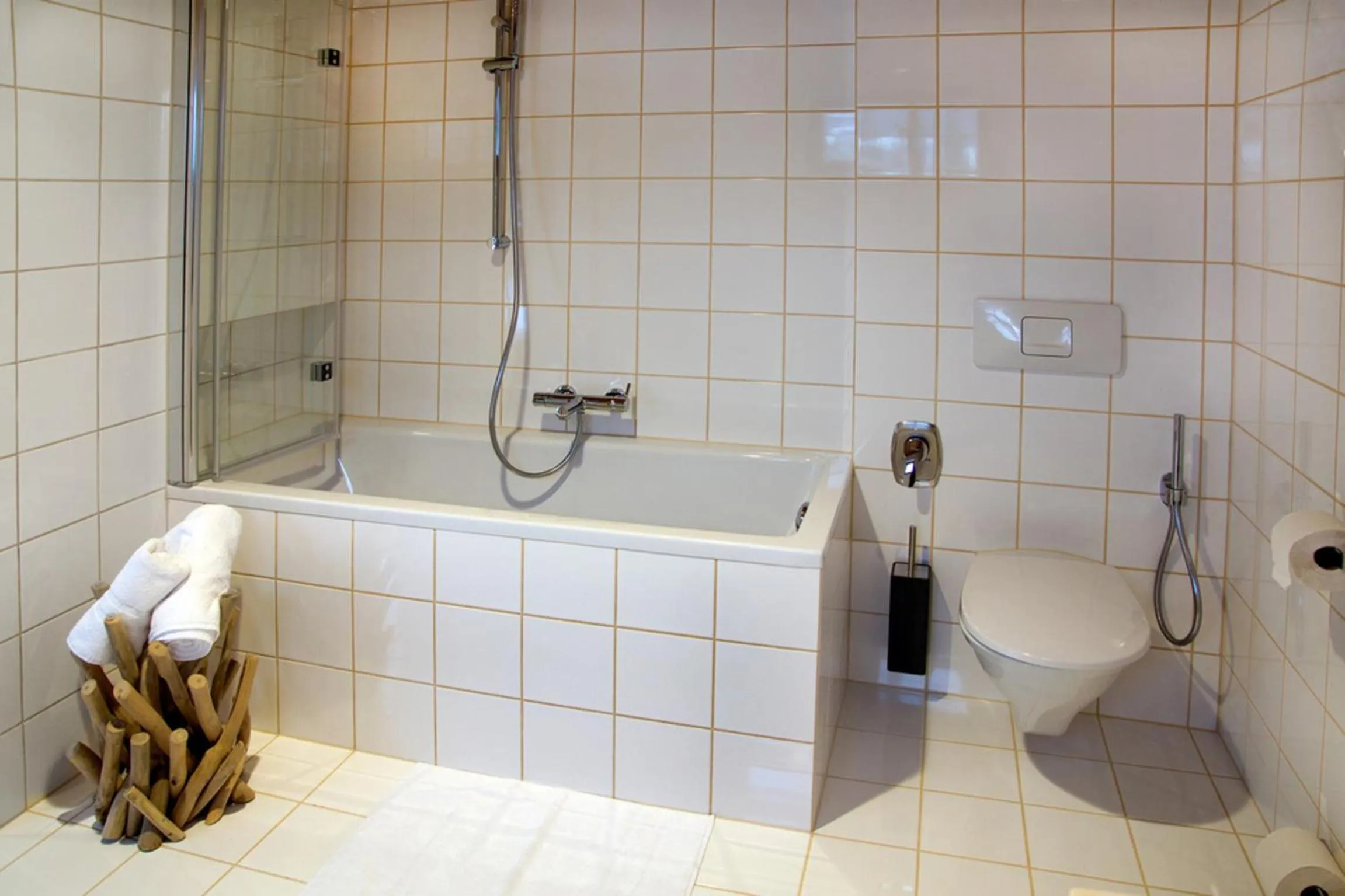 Bathroom in Bödele Alpenhotel