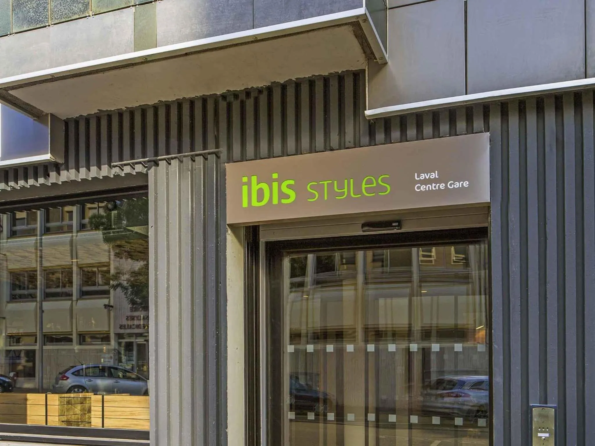 Property building in ibis Styles Laval Centre Gare