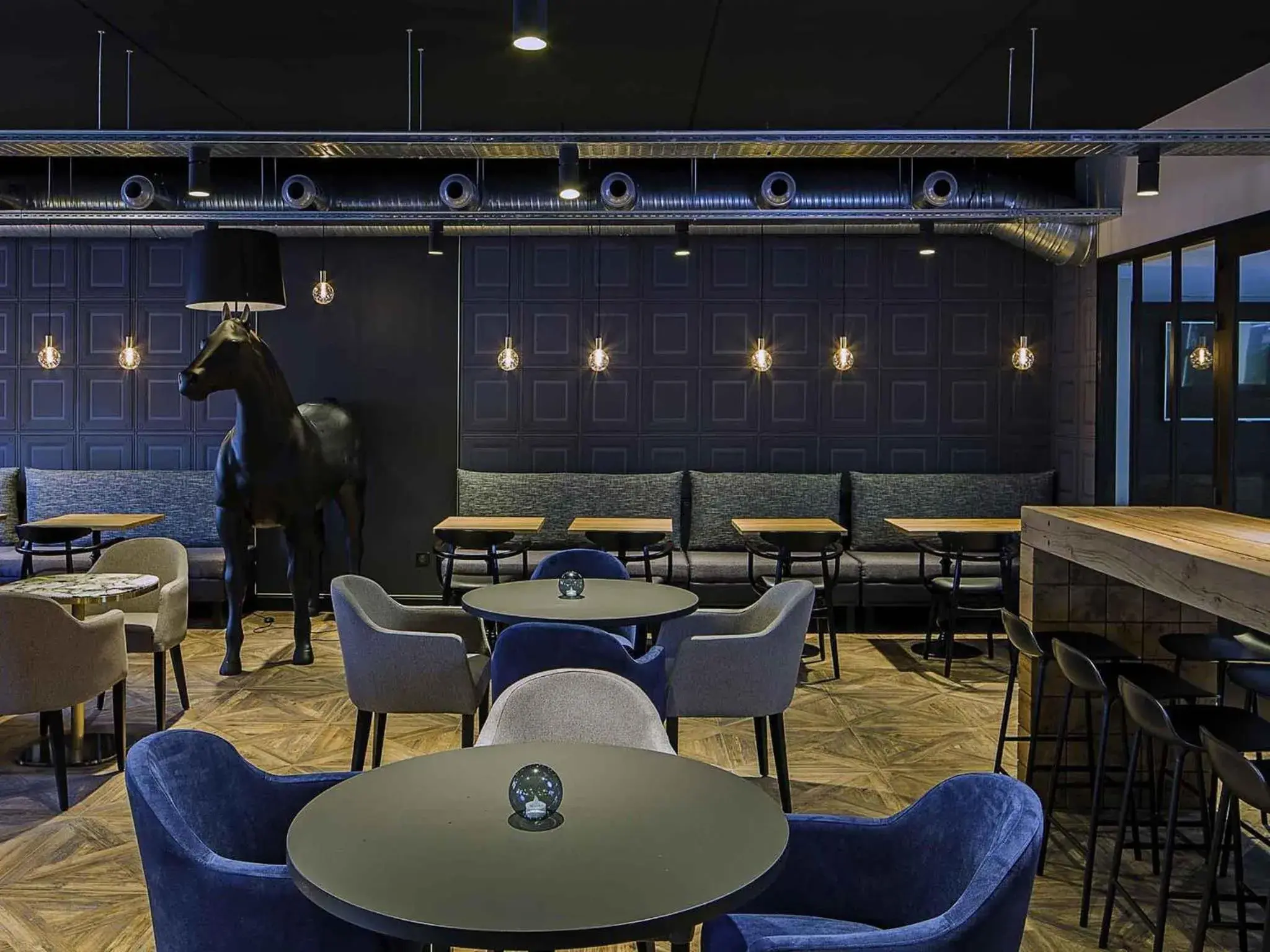 Property building in ibis Styles Laval Centre Gare Property building in ibis Styles Laval Centre Gare