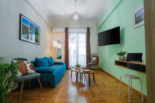 Olive House close to Acropolis