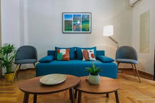 Olive House close to Acropolis