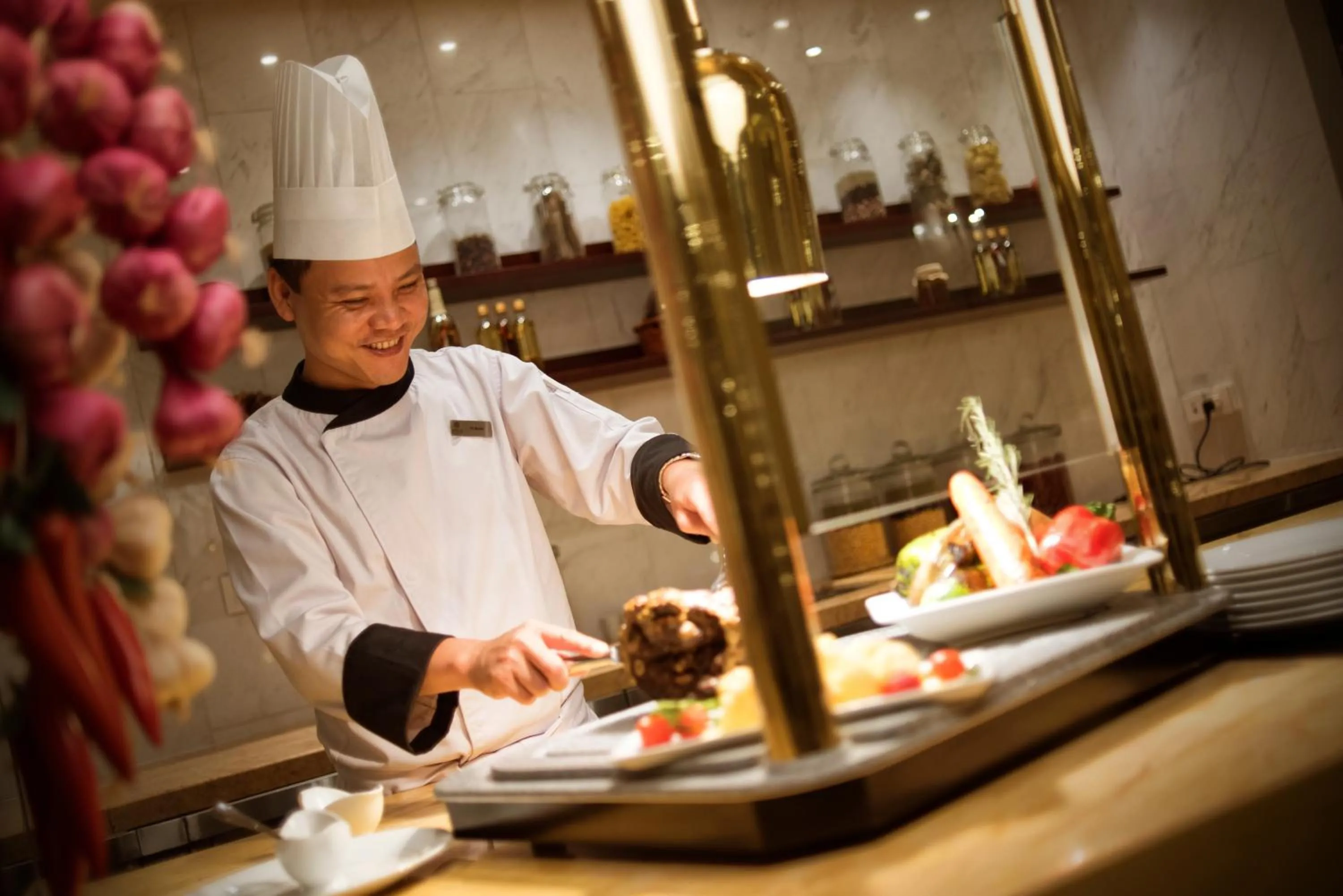 Kitchen or kitchenette in Apricot Hotel