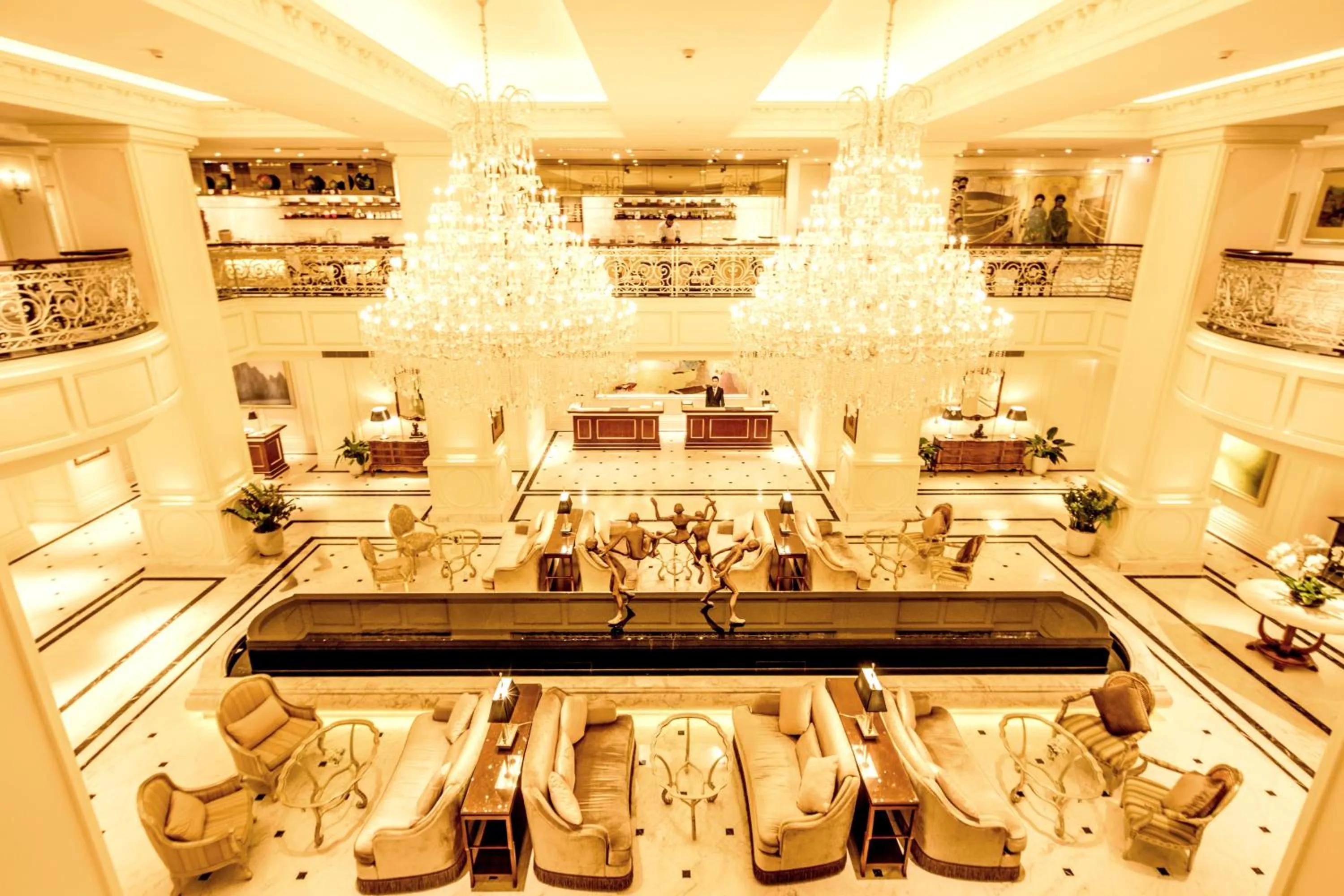 Lobby or reception in Apricot Hotel