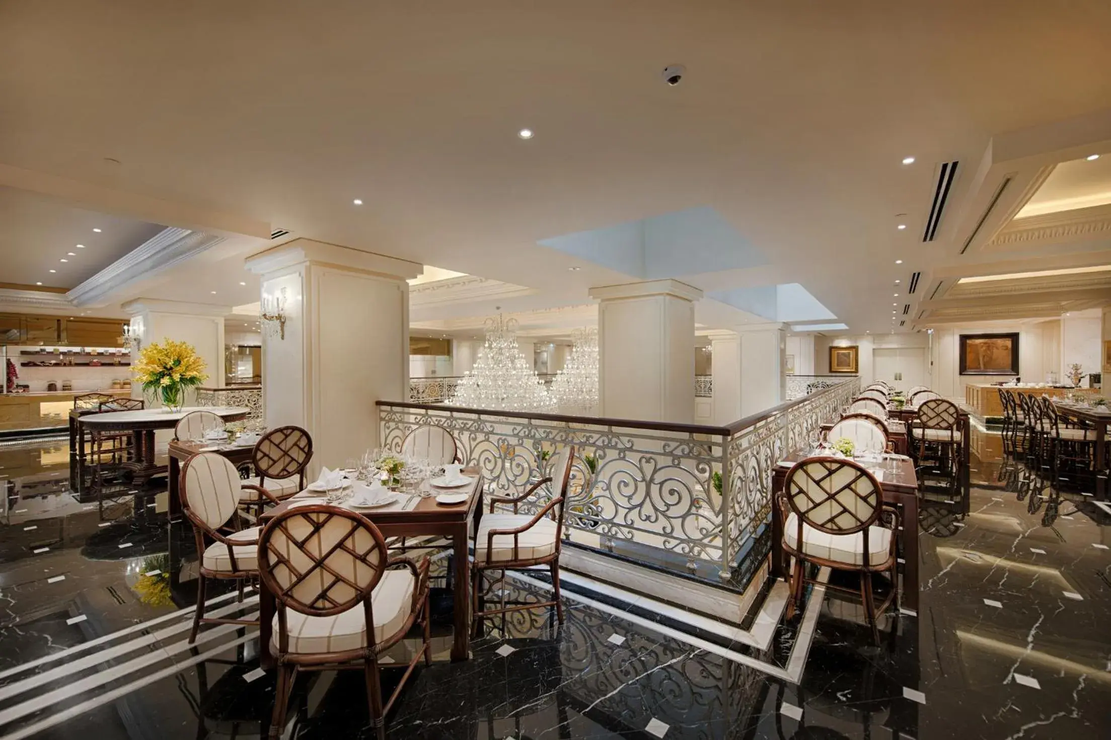 Restaurant/places to eat in Apricot Hotel Restaurant/places to eat in Apricot Hotel