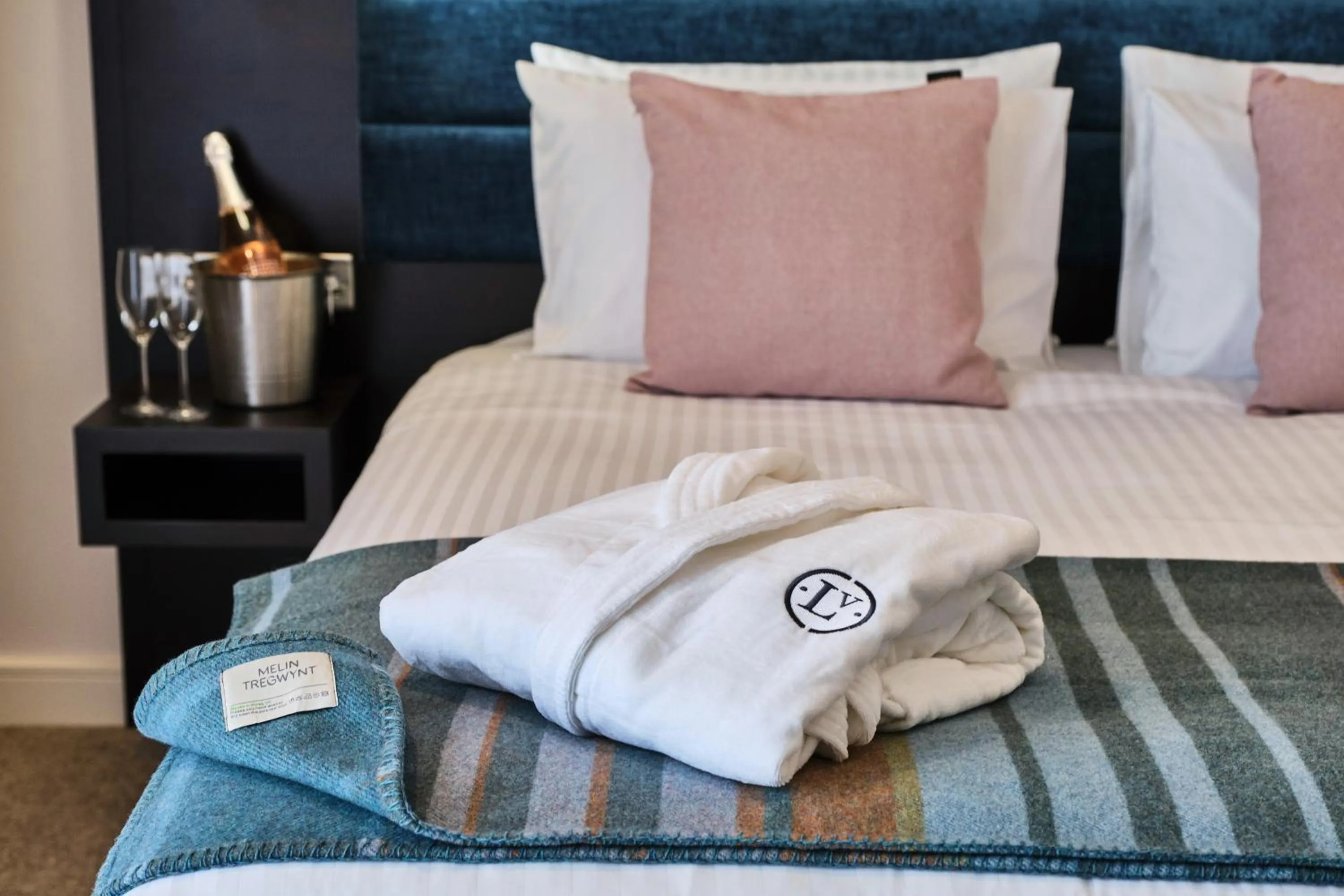 Bed in Llanerch Vineyard Hotel