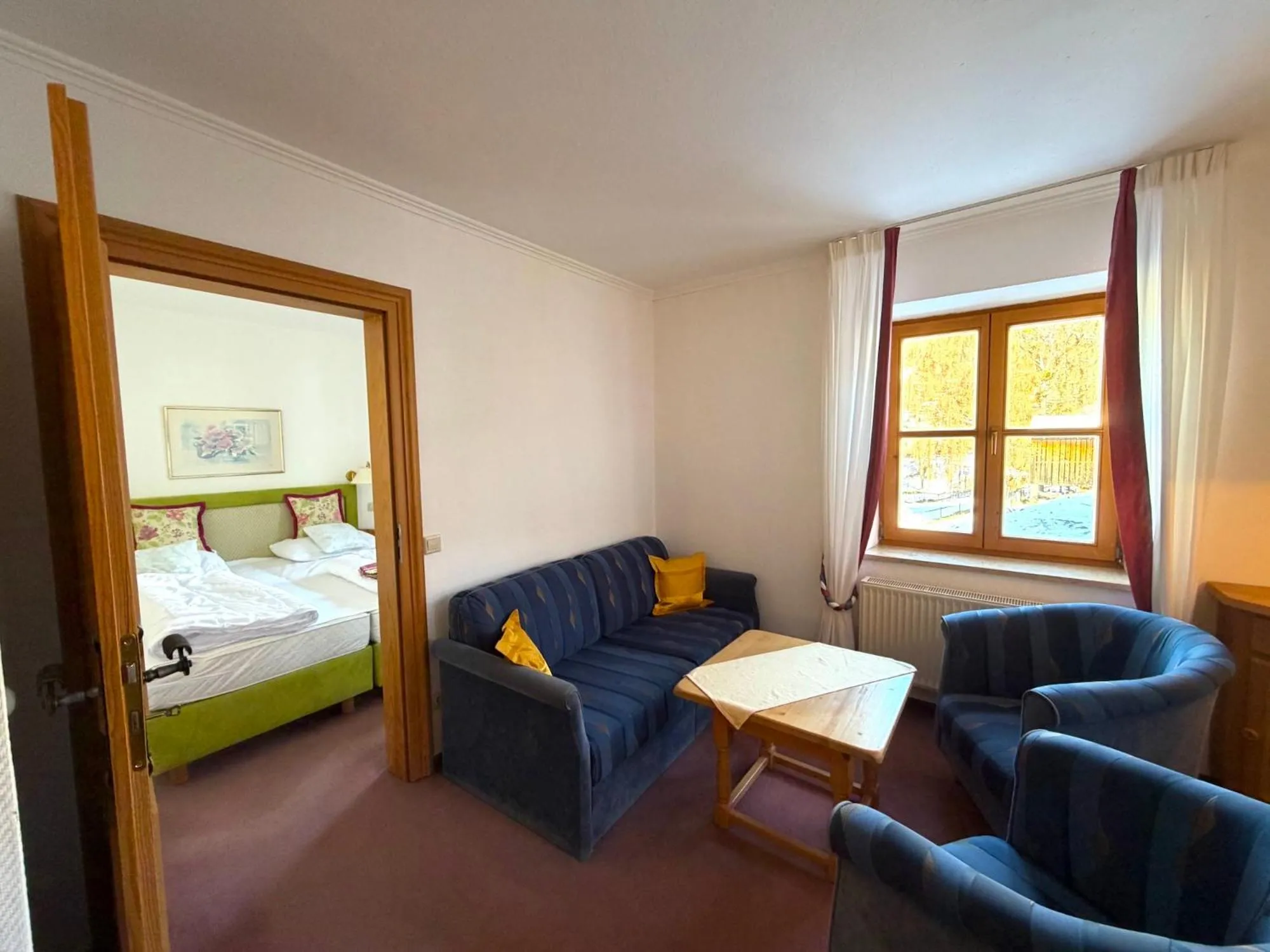 Bed in Fackler Apartments