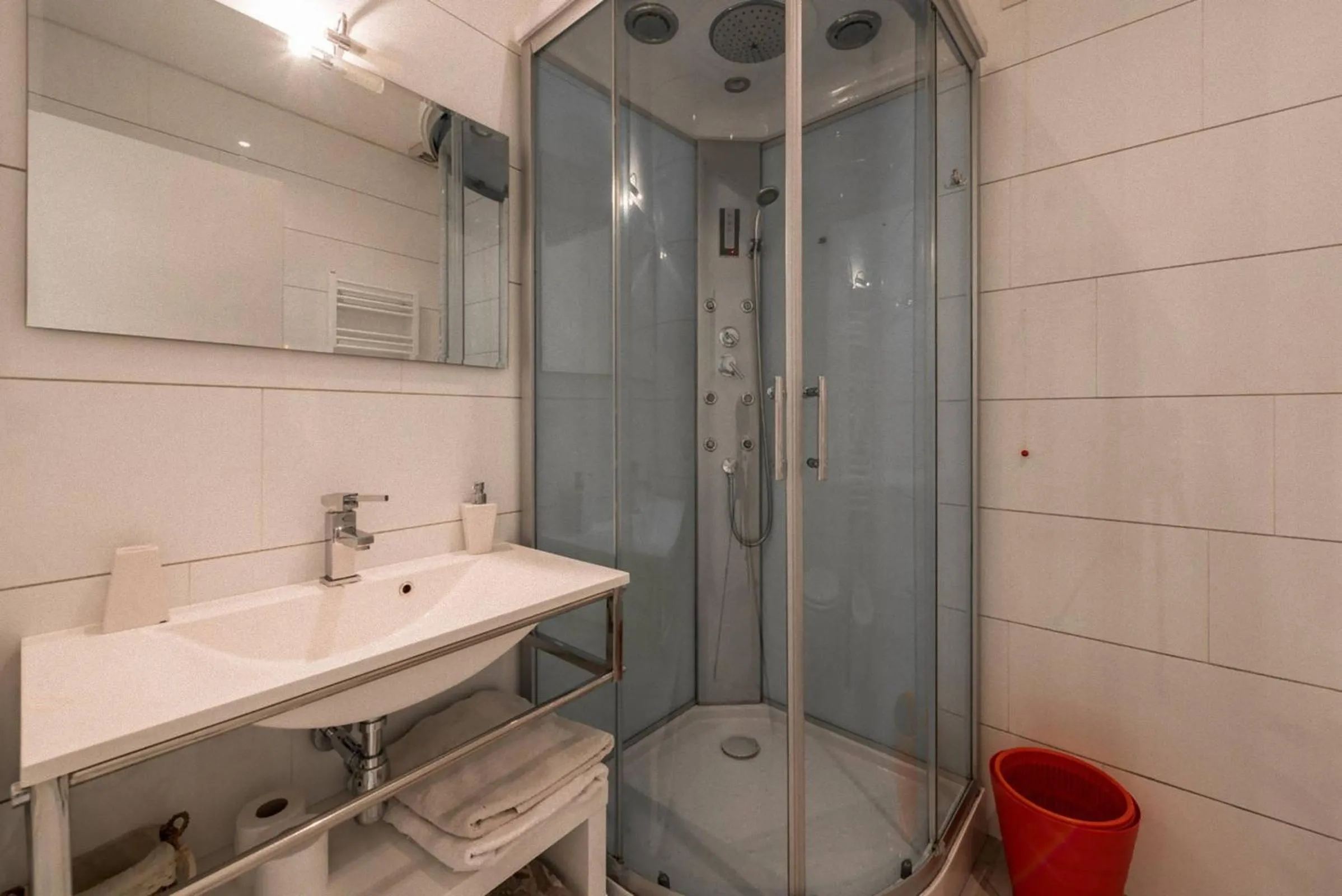 Shower in A due passi dal centro - Bari Policlinico
