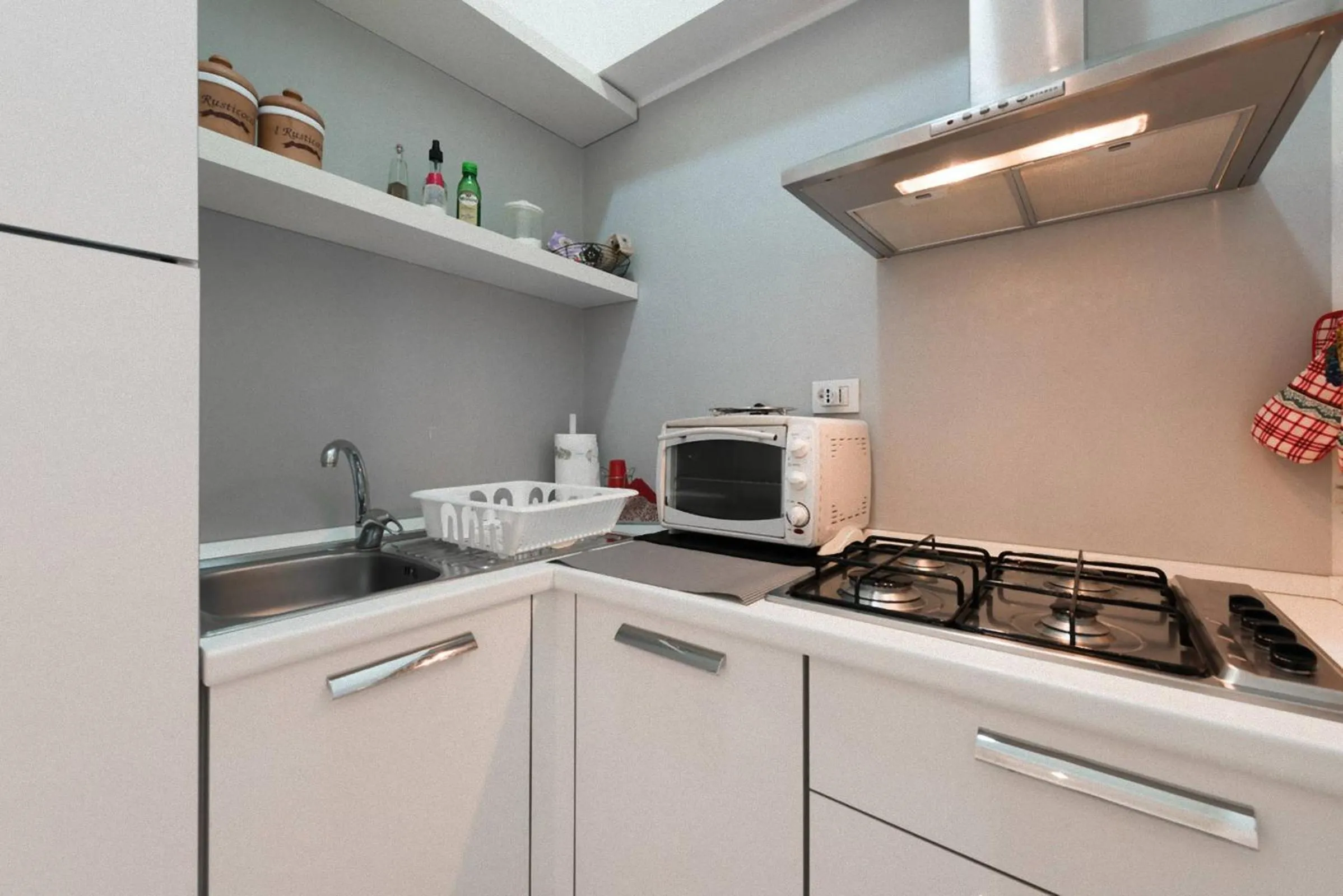 Kitchen or kitchenette in A due passi dal centro - Bari Policlinico