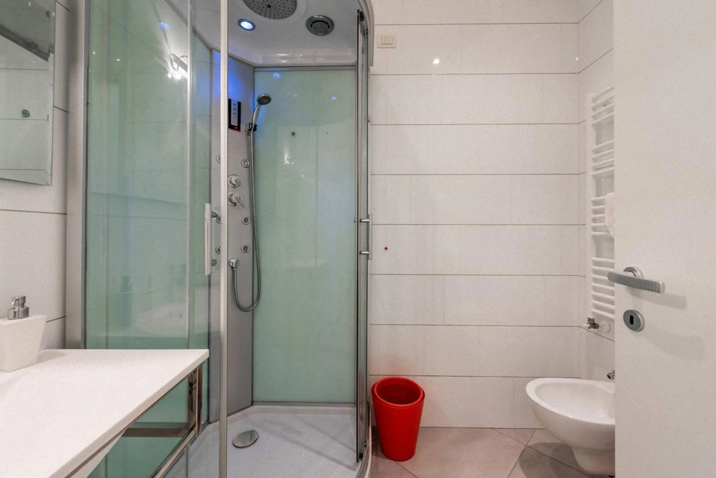Shower in A due passi dal centro - Bari Policlinico